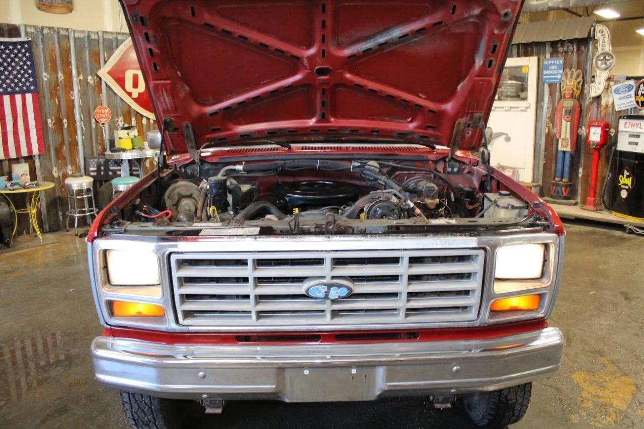 1984 Ford F-250 XL