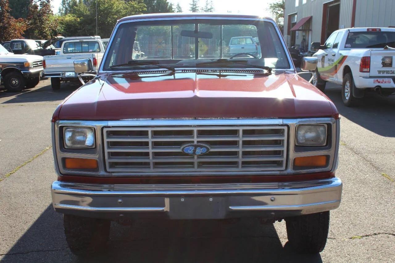 1984 Ford F-250 XL - 4