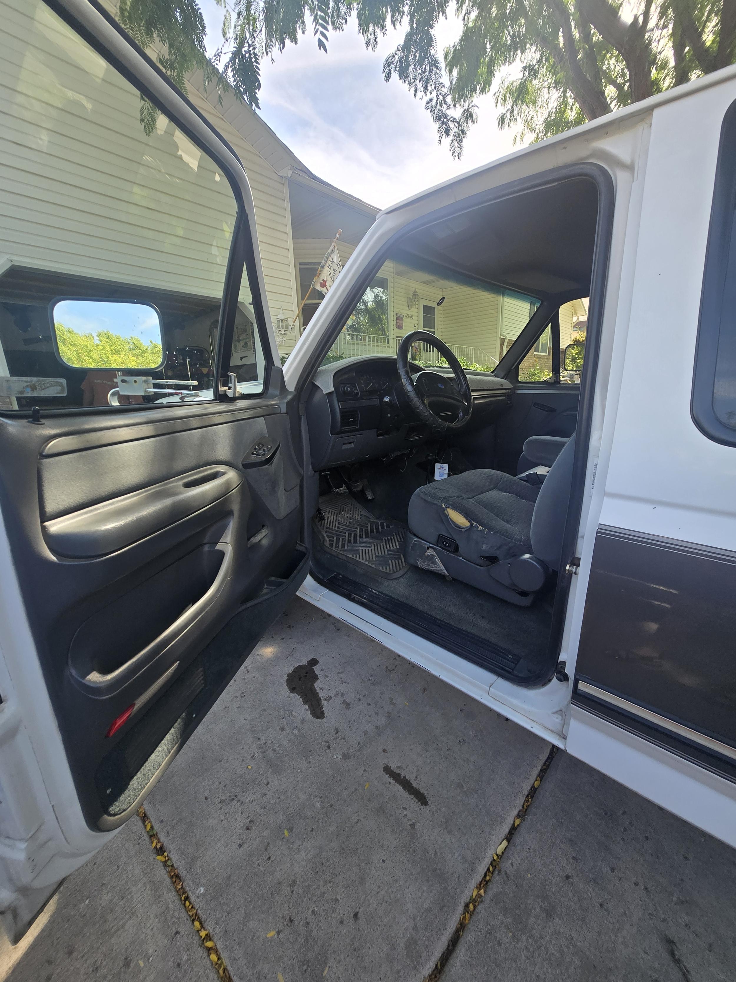 1993 Ford F-250 XLT - 4