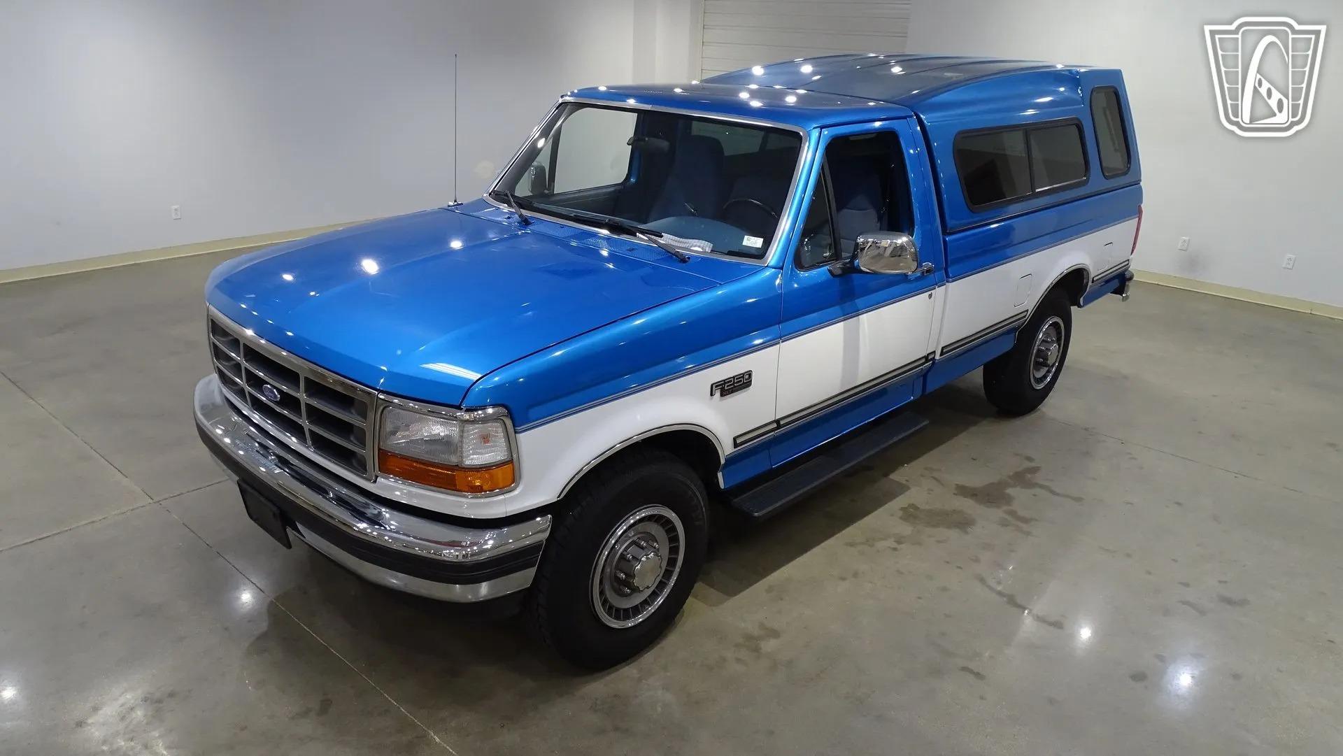 1994 Ford F-250 XLT - 2