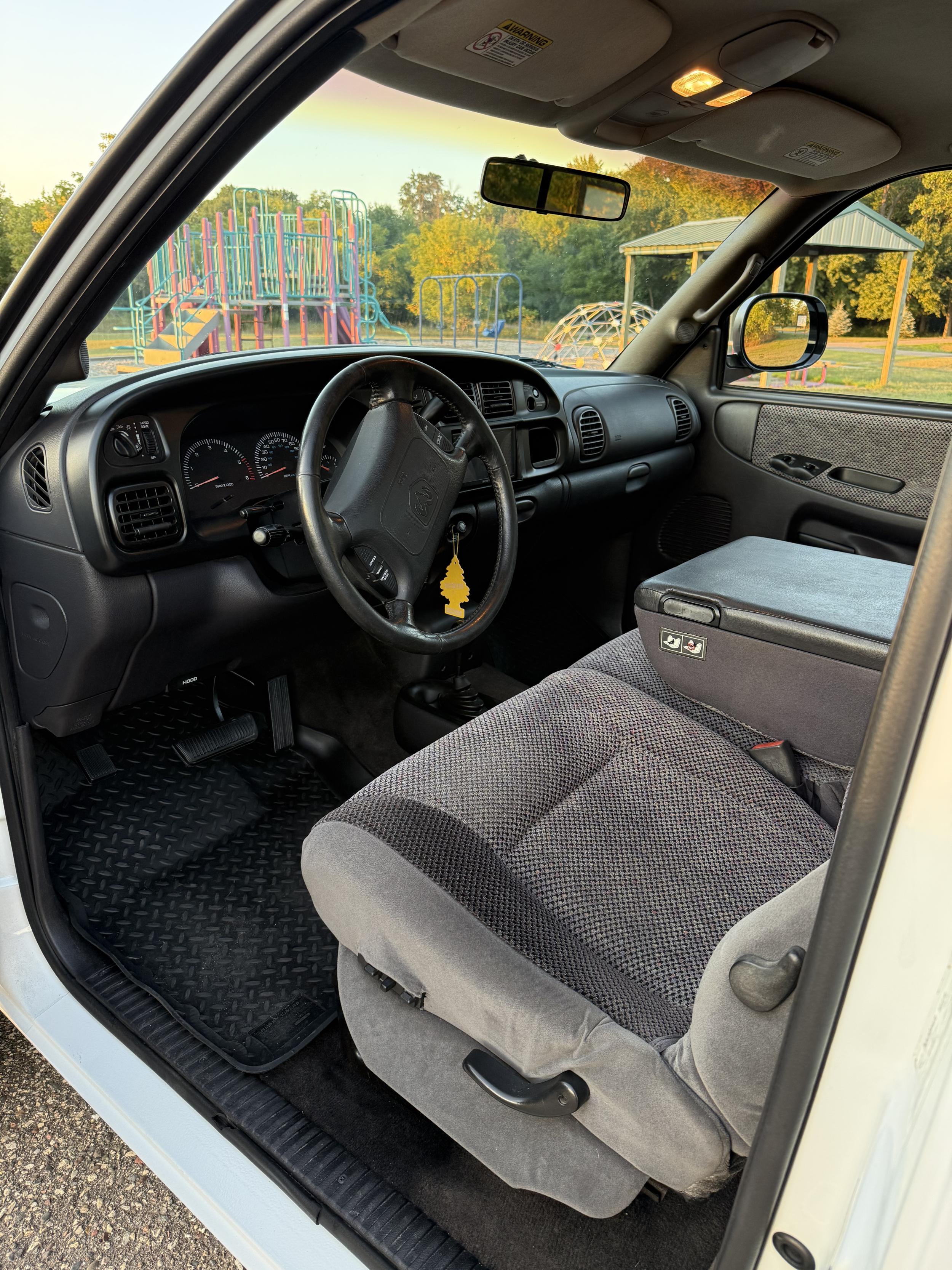 2000 Dodge Ram Sport