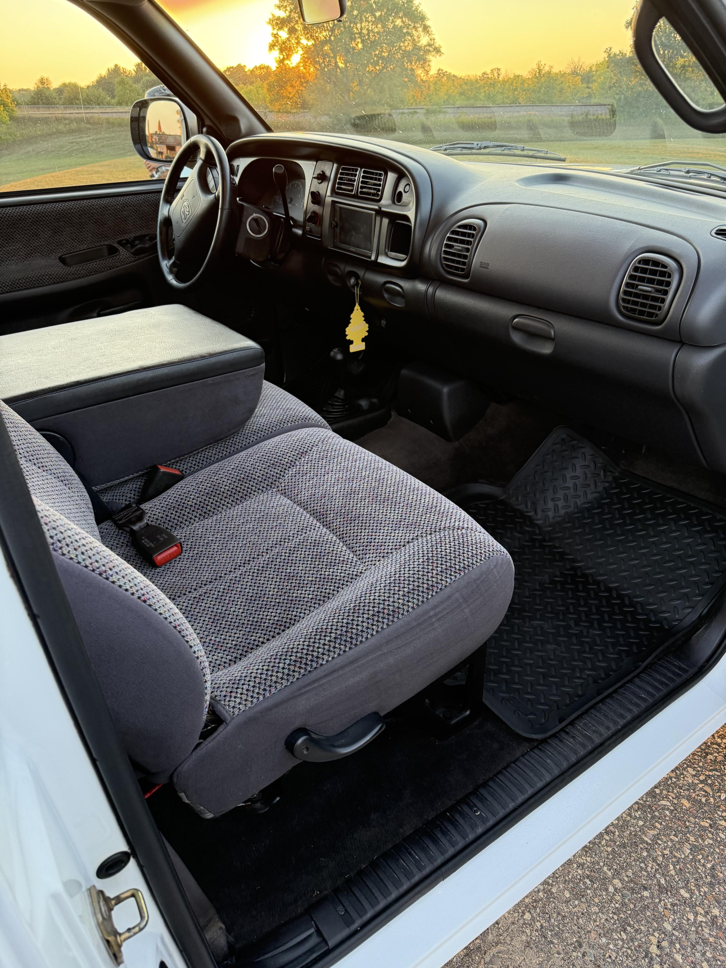 2000 Dodge Ram Sport