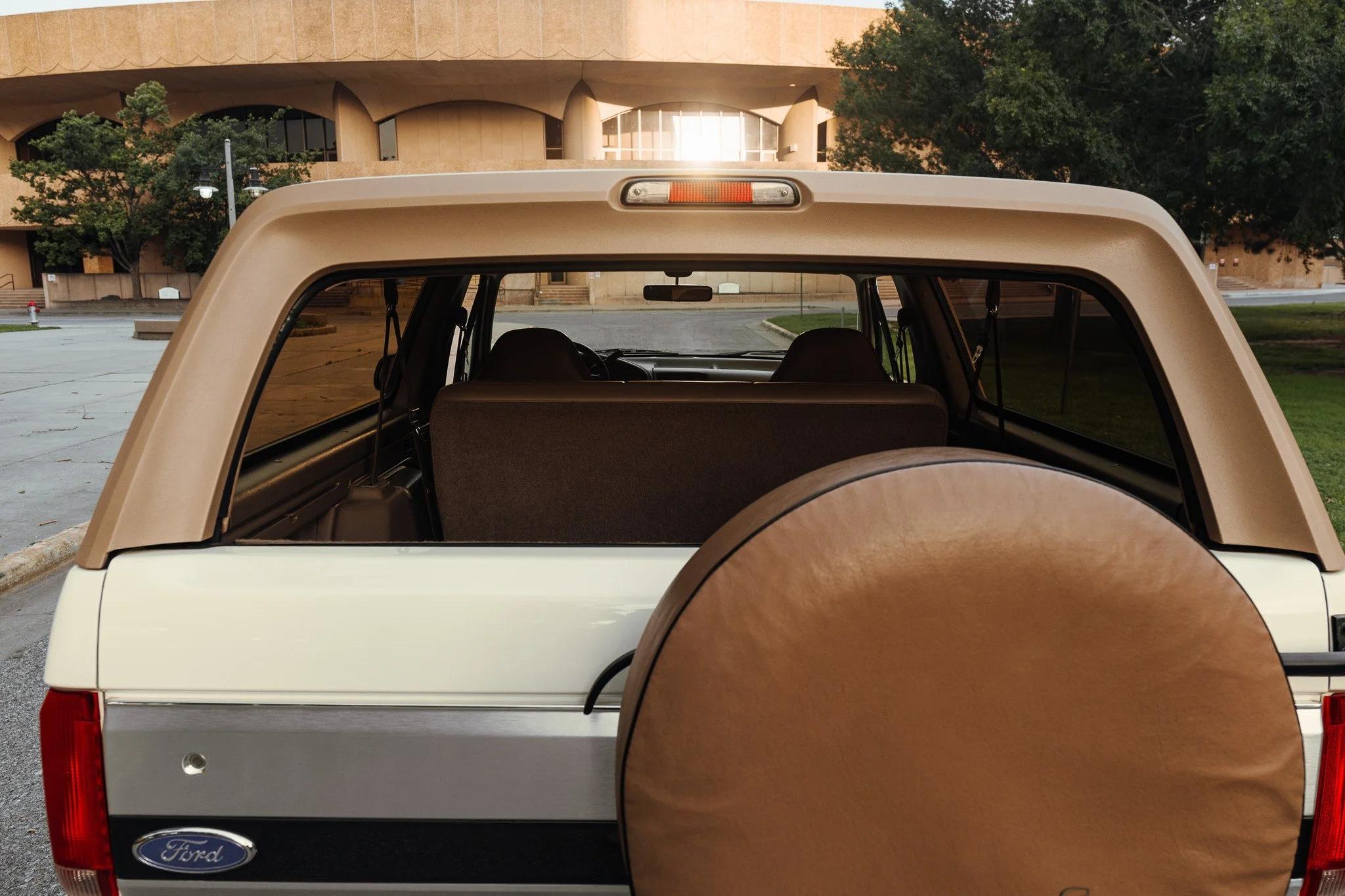 1995 Ford Bronco Eddie Bauer