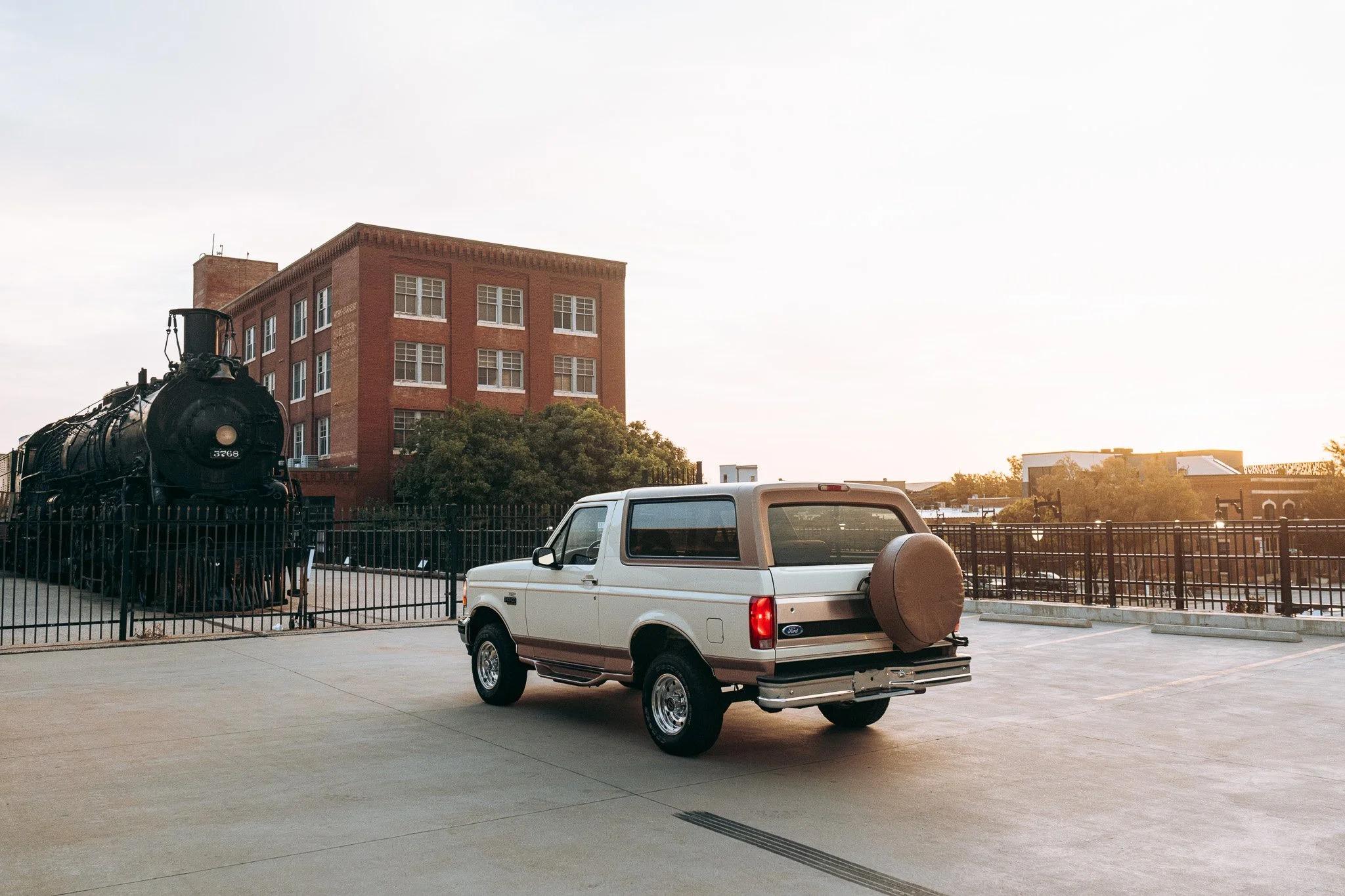 1995 Ford Bronco Eddie Bauer