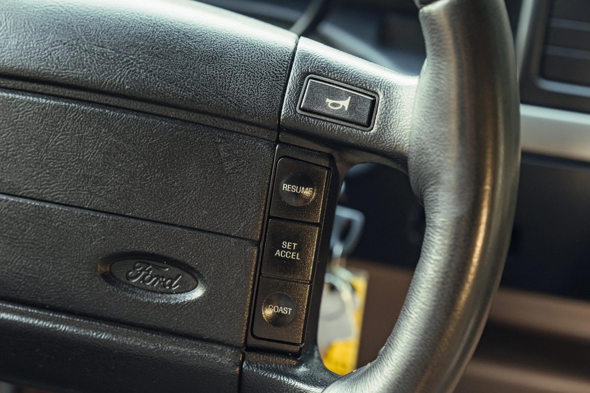 1995 Ford Bronco Eddie Bauer