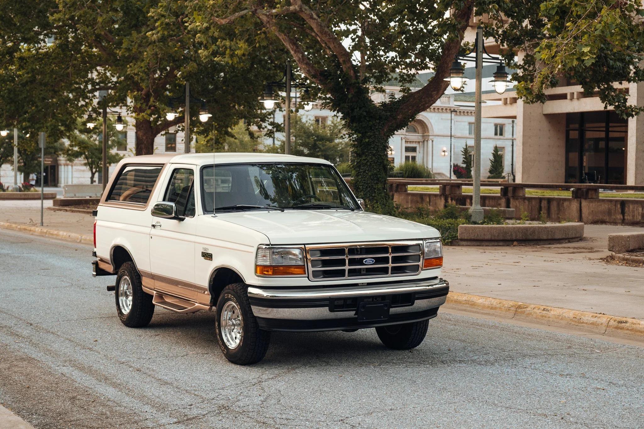 1995 Ford Bronco Eddie Bauer