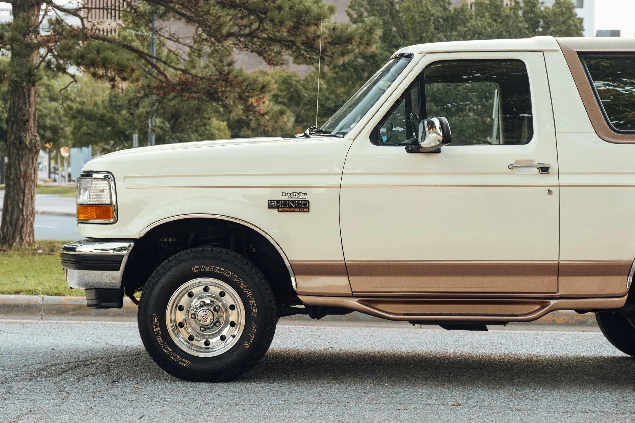 1995 Ford Bronco Eddie Bauer
