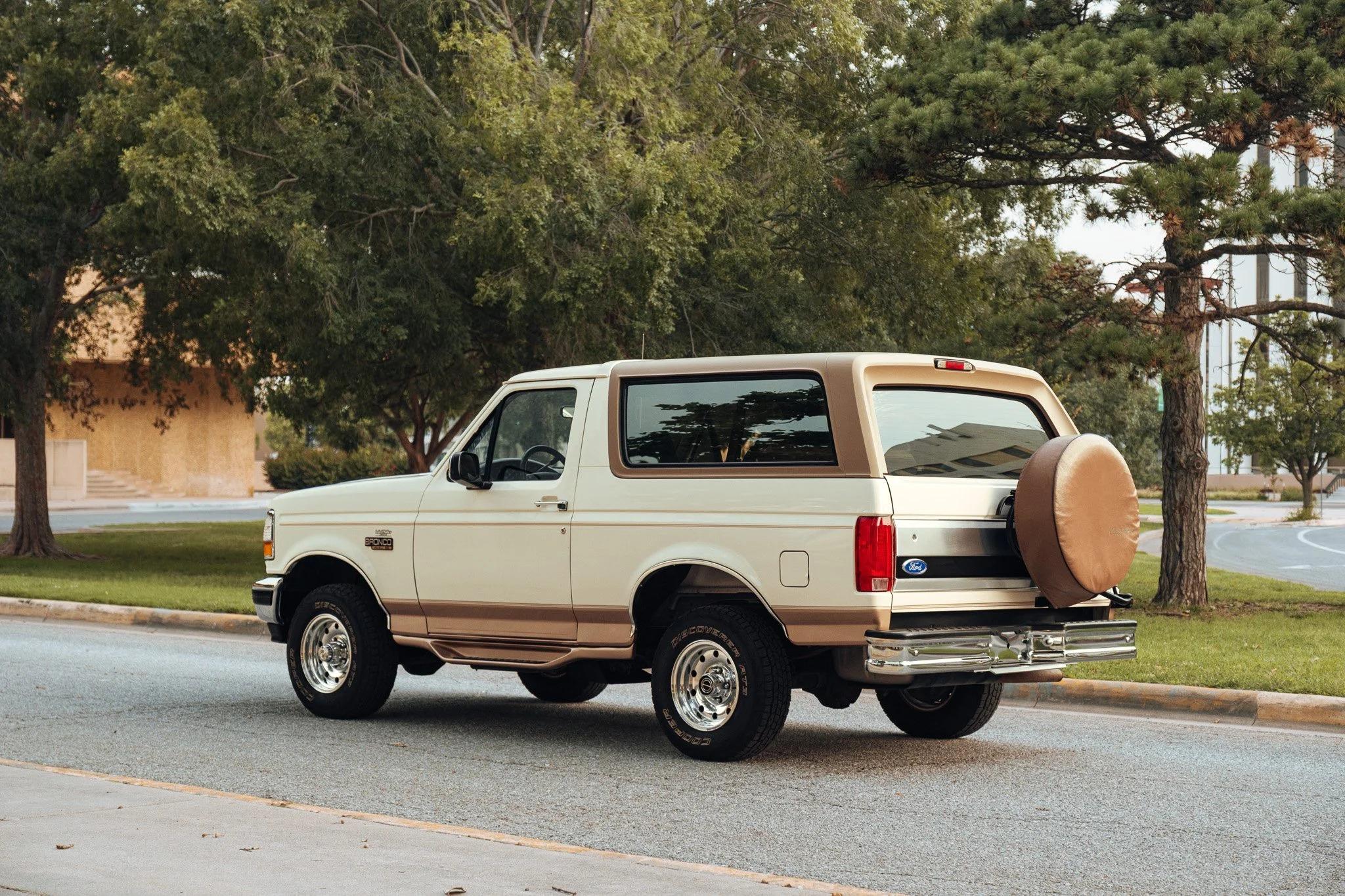 1995 Ford Bronco Eddie Bauer