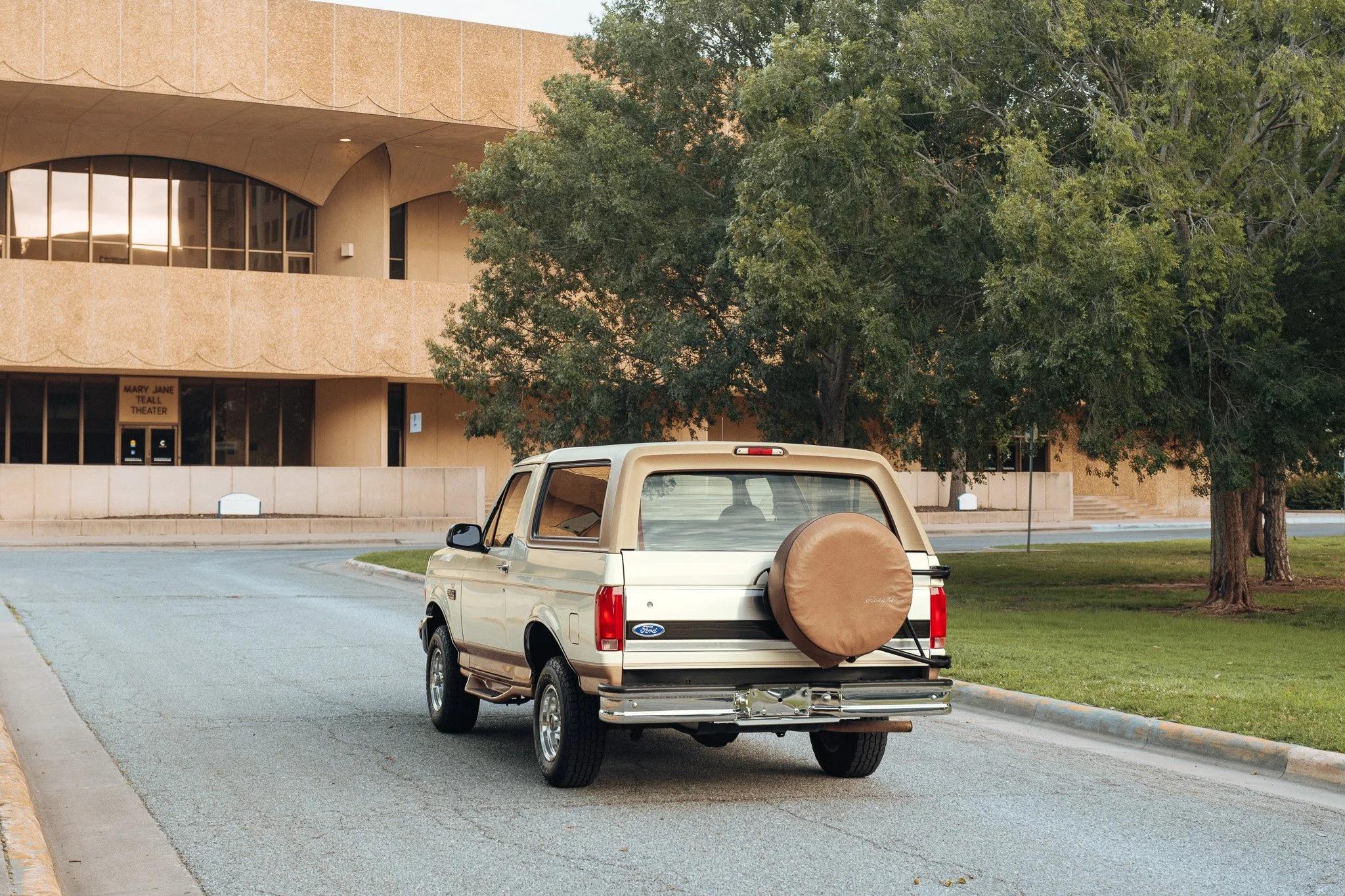 1995 Ford Bronco Eddie Bauer