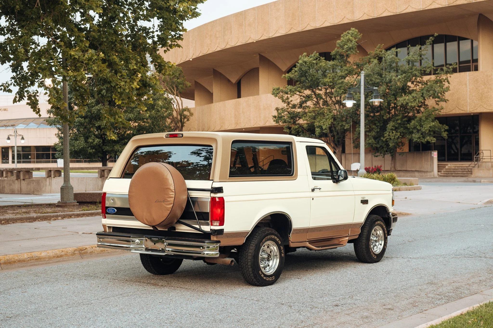 1995 Ford Bronco Eddie Bauer