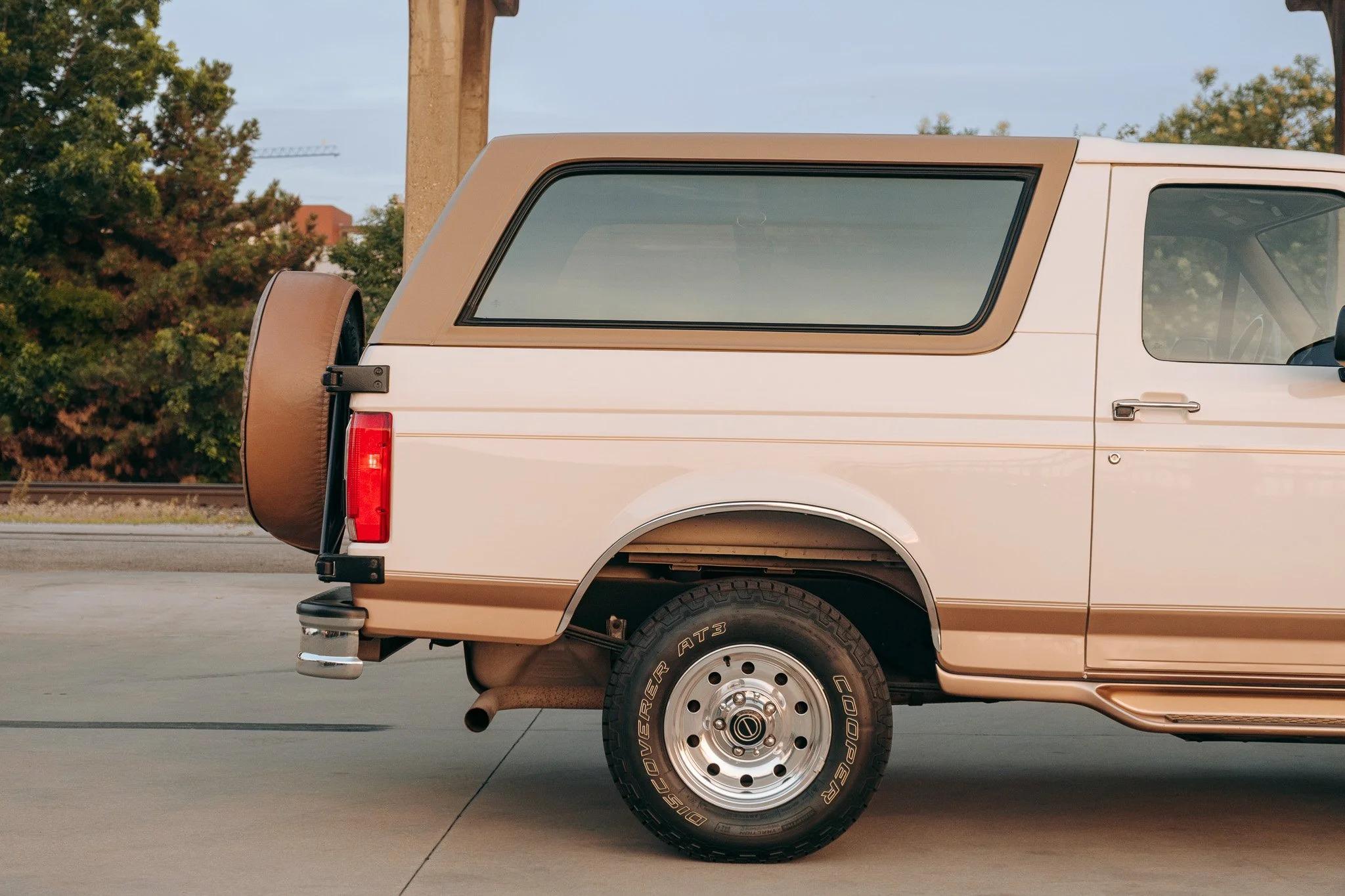 1995 Ford Bronco Eddie Bauer
