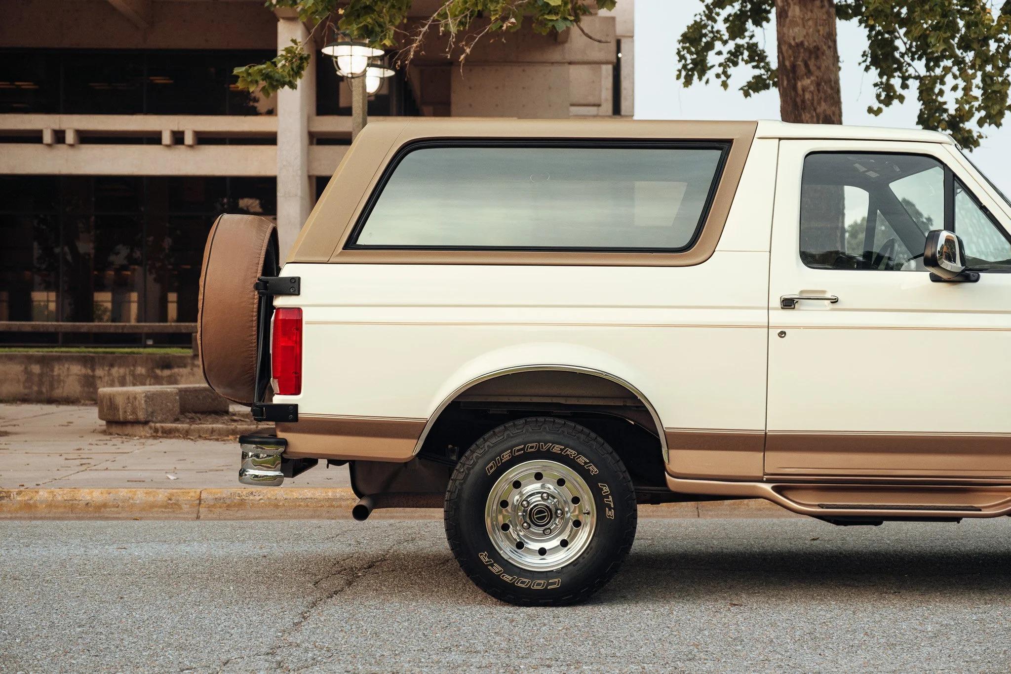 1995 Ford Bronco Eddie Bauer