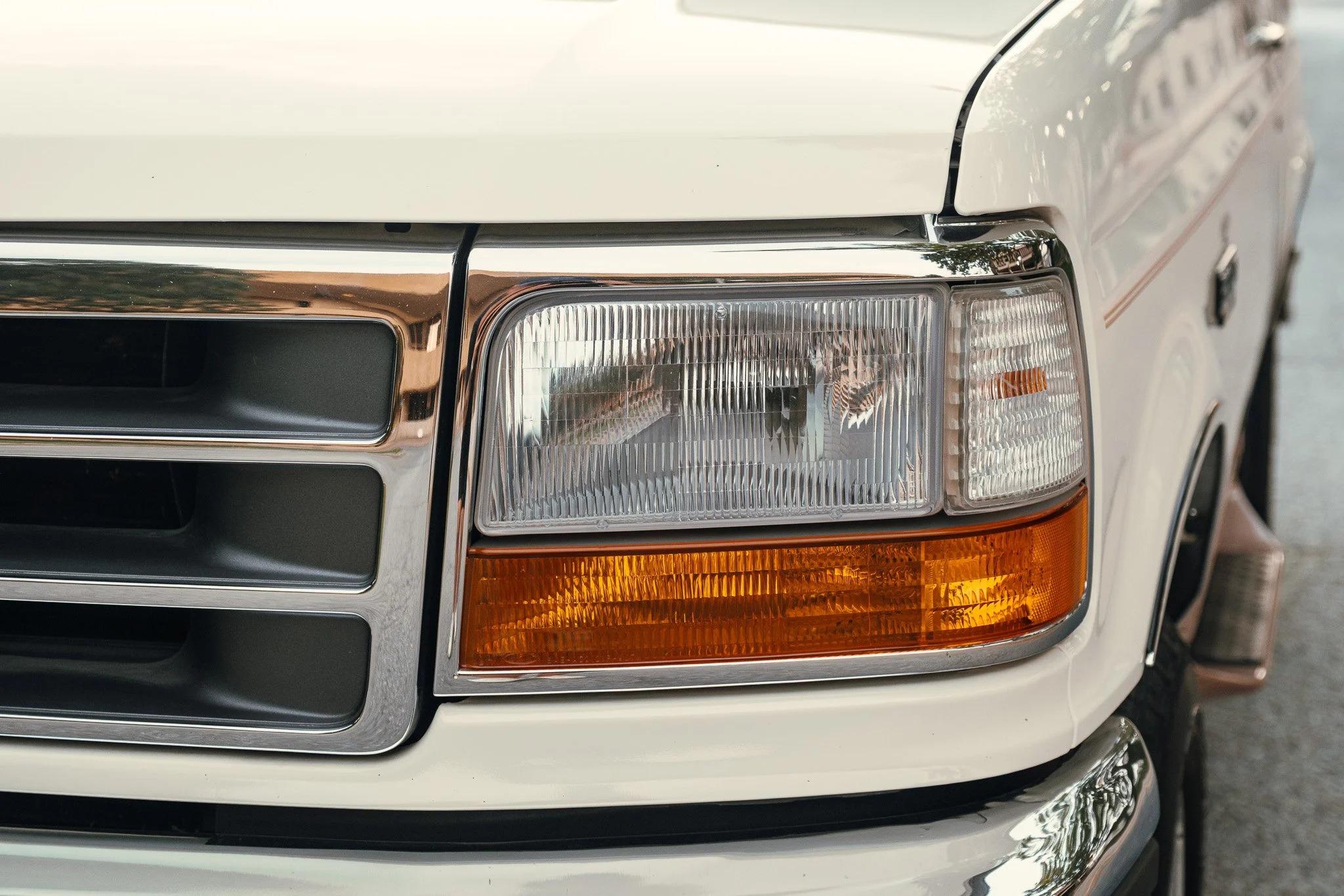 1995 Ford Bronco Eddie Bauer