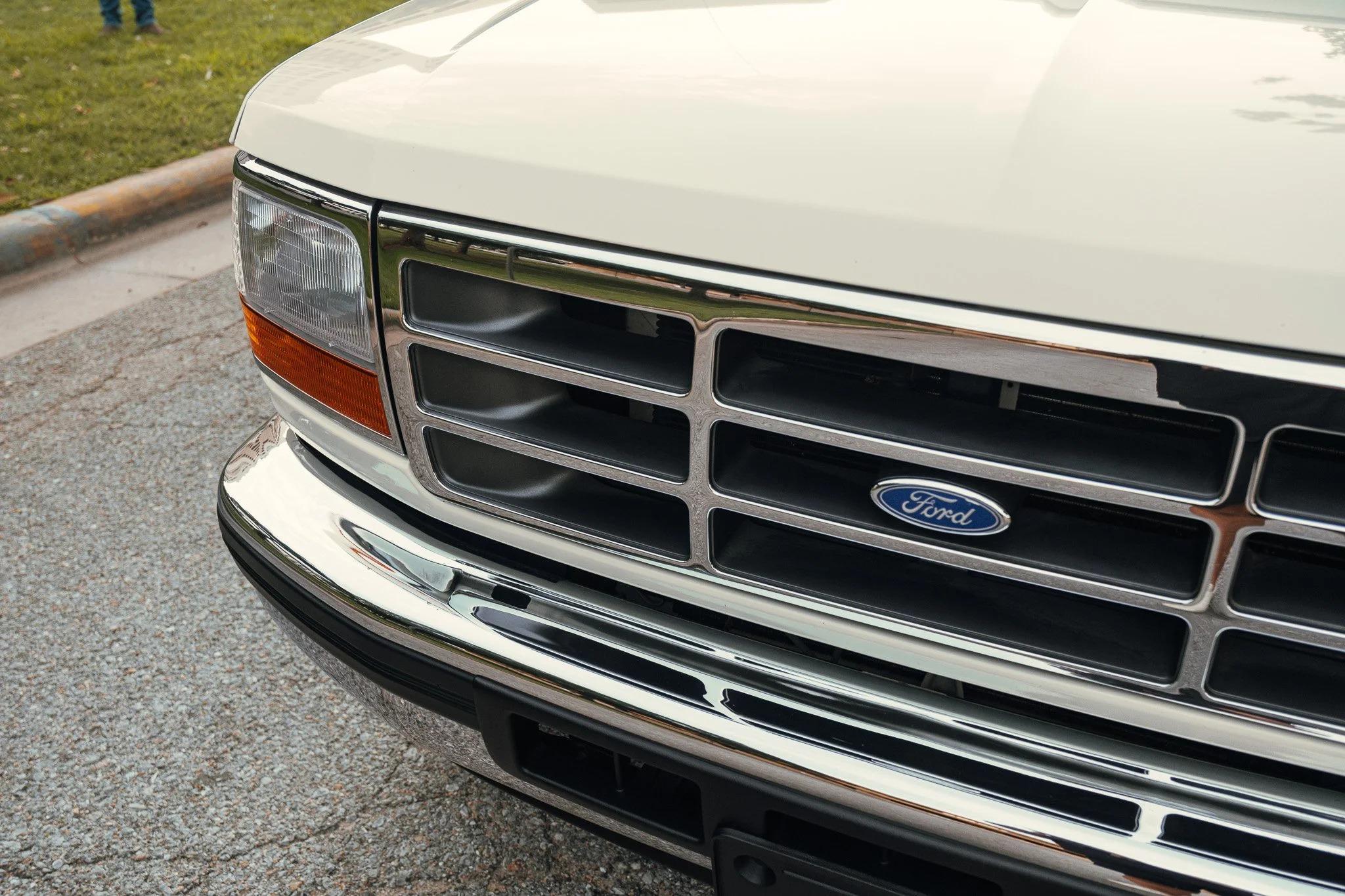 1995 Ford Bronco Eddie Bauer