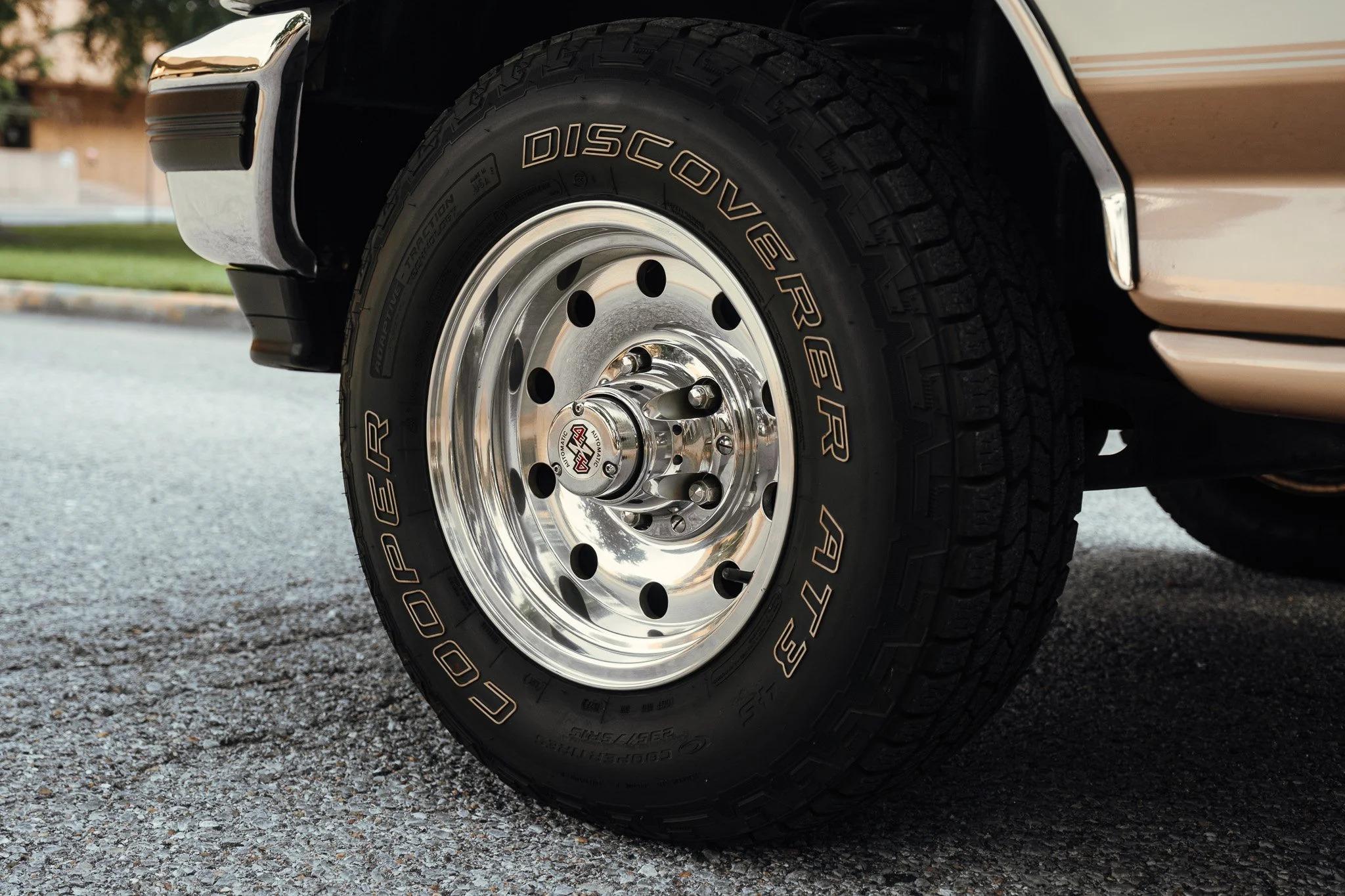 1995 Ford Bronco Eddie Bauer