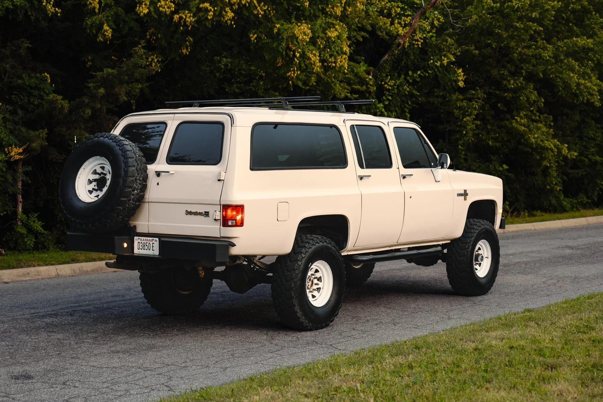 1988 Chevy Suburban V20