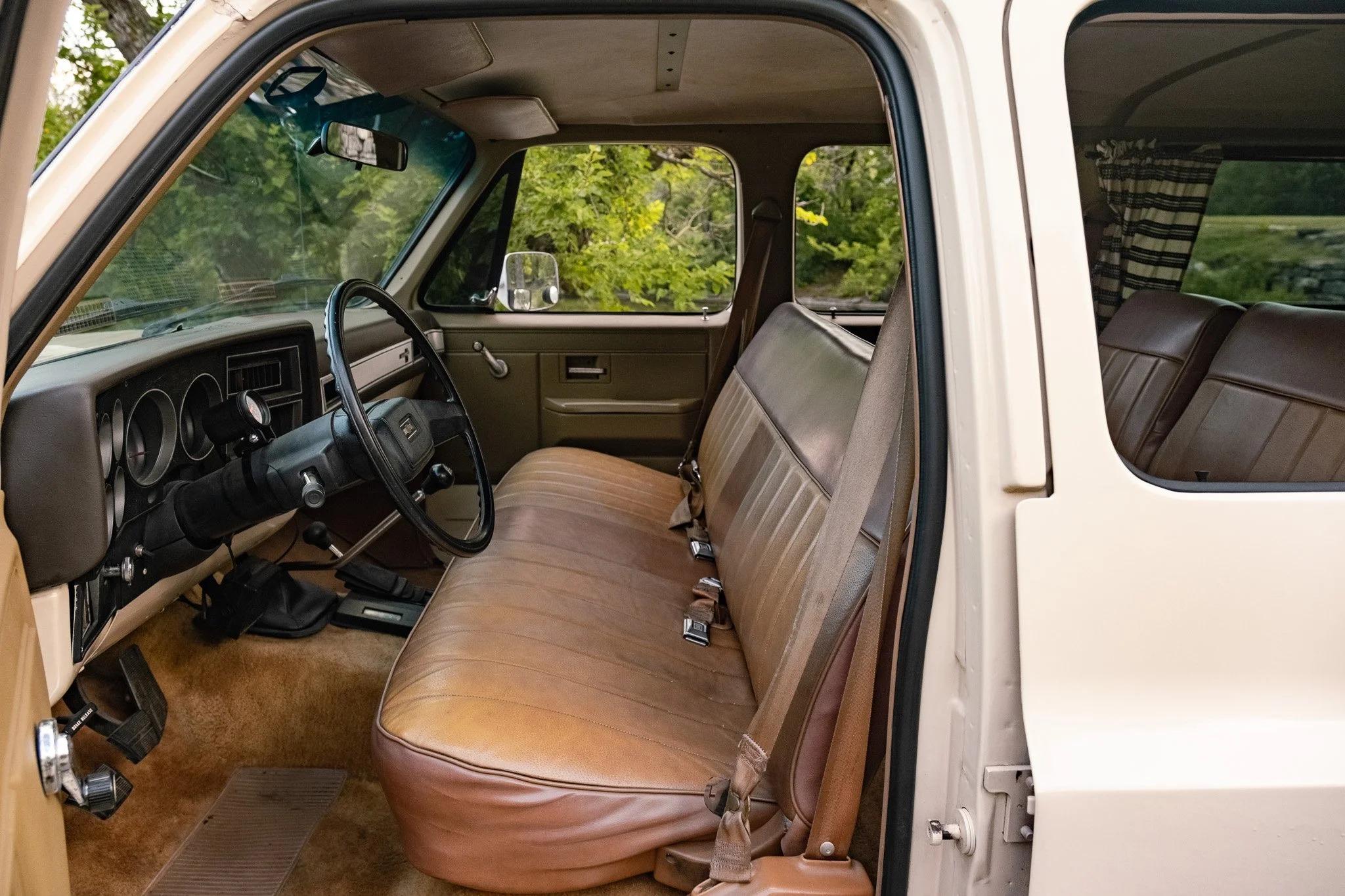 1988 Chevy Suburban V20