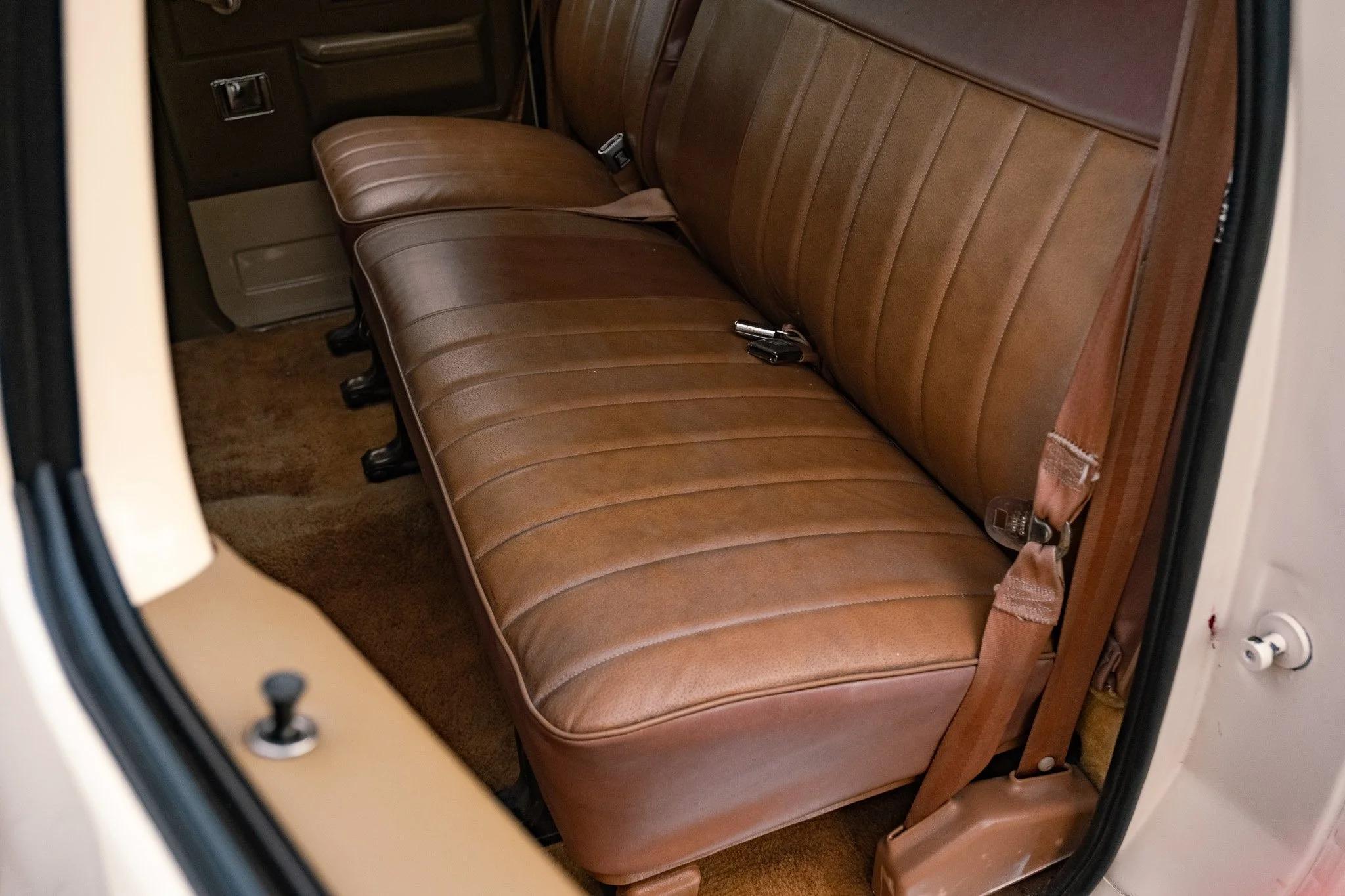 1988 Chevy Suburban V20