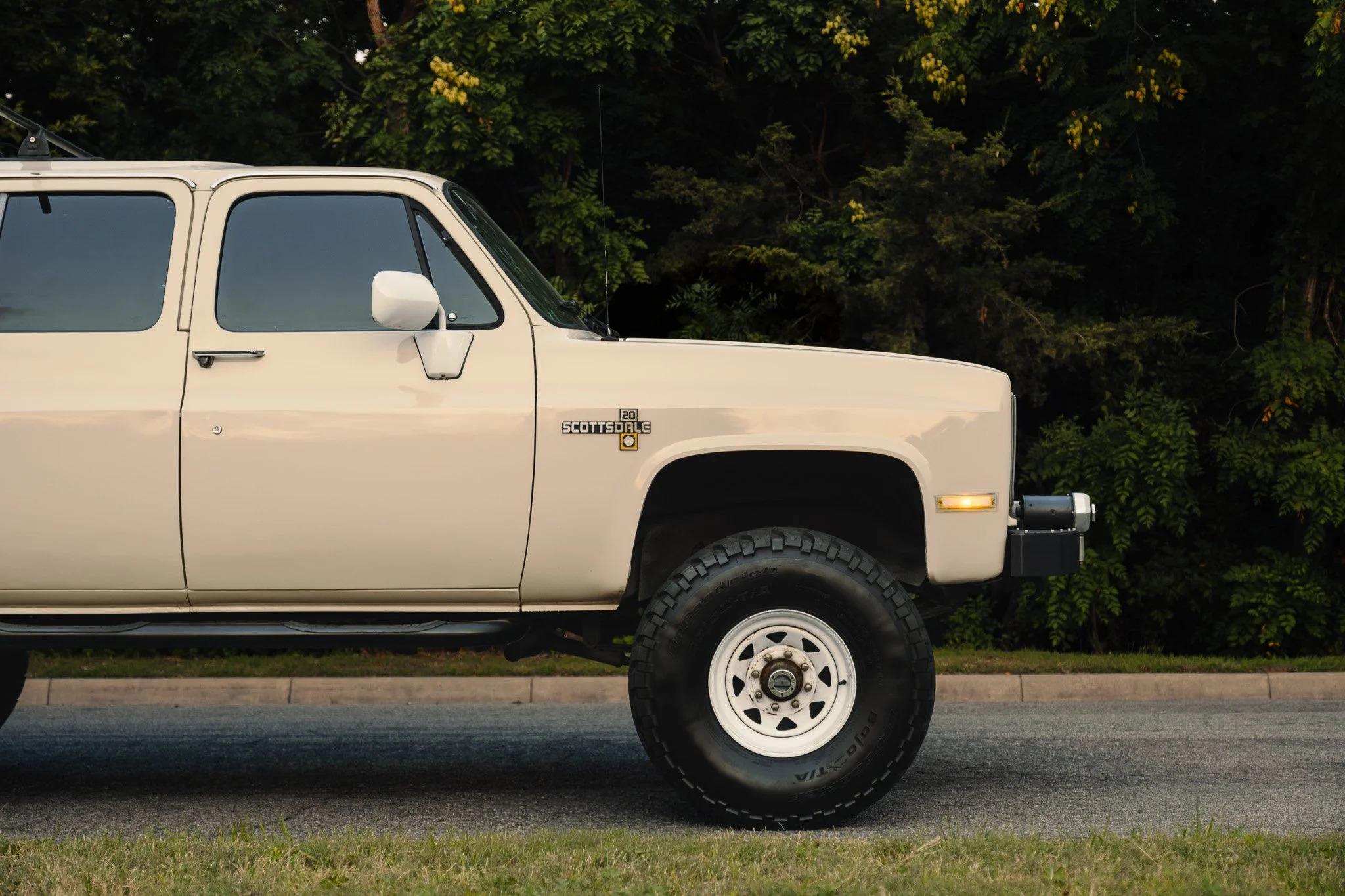 1988 Chevy Suburban V20