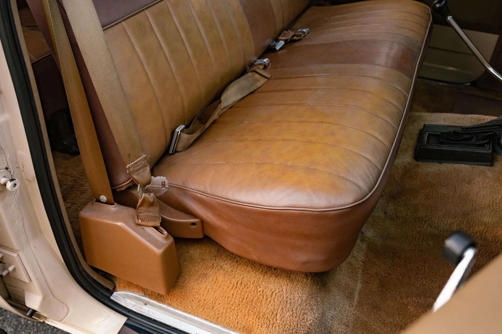 1988 Chevy Suburban V20