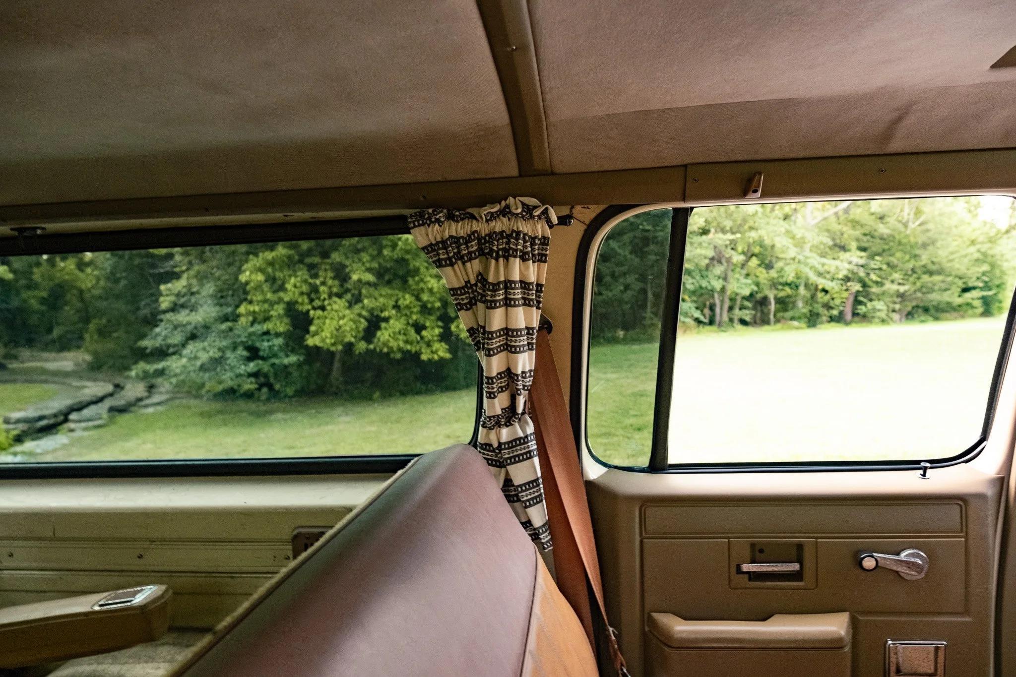 1988 Chevy Suburban V20