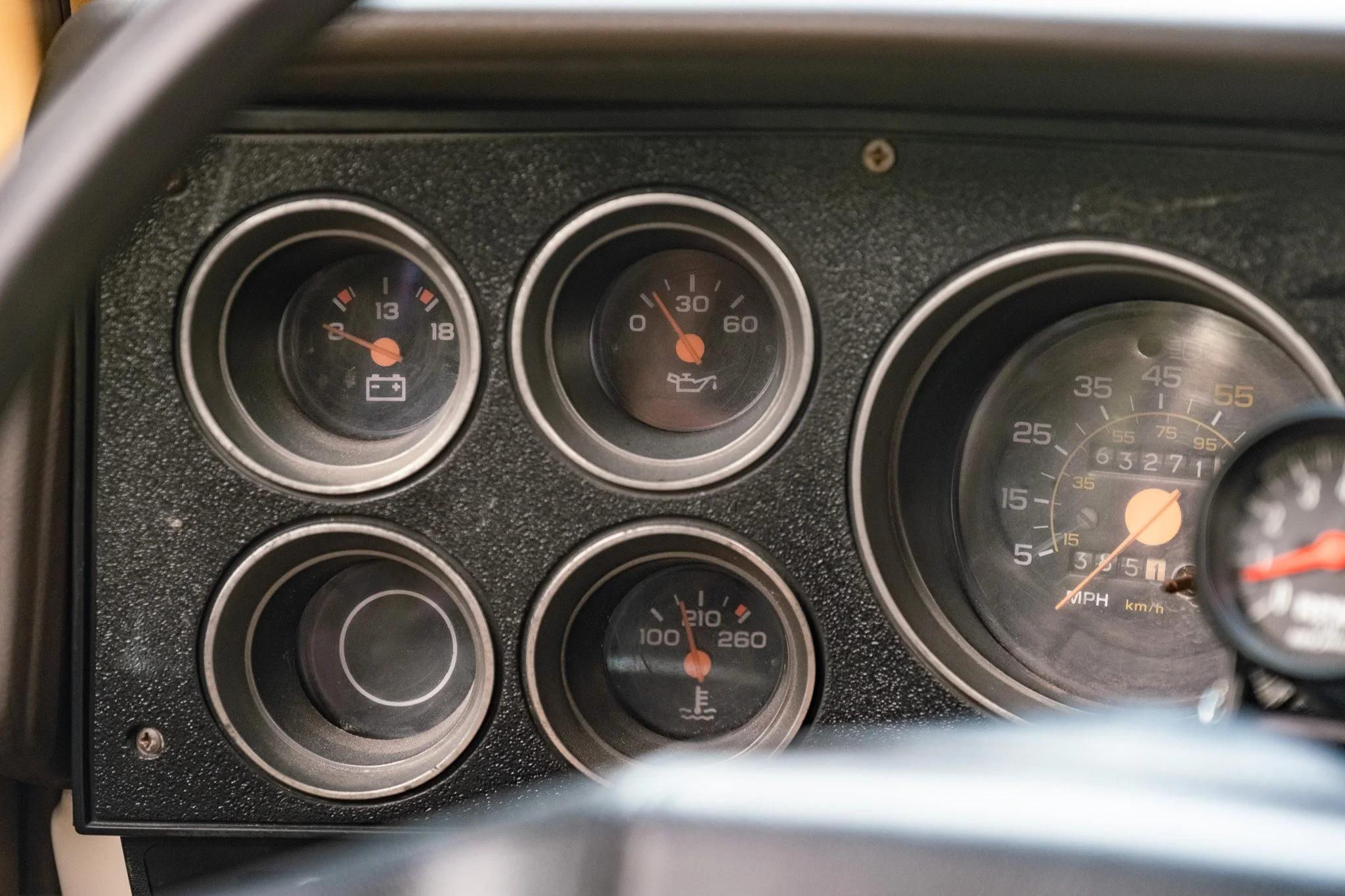 1988 Chevy Suburban V20
