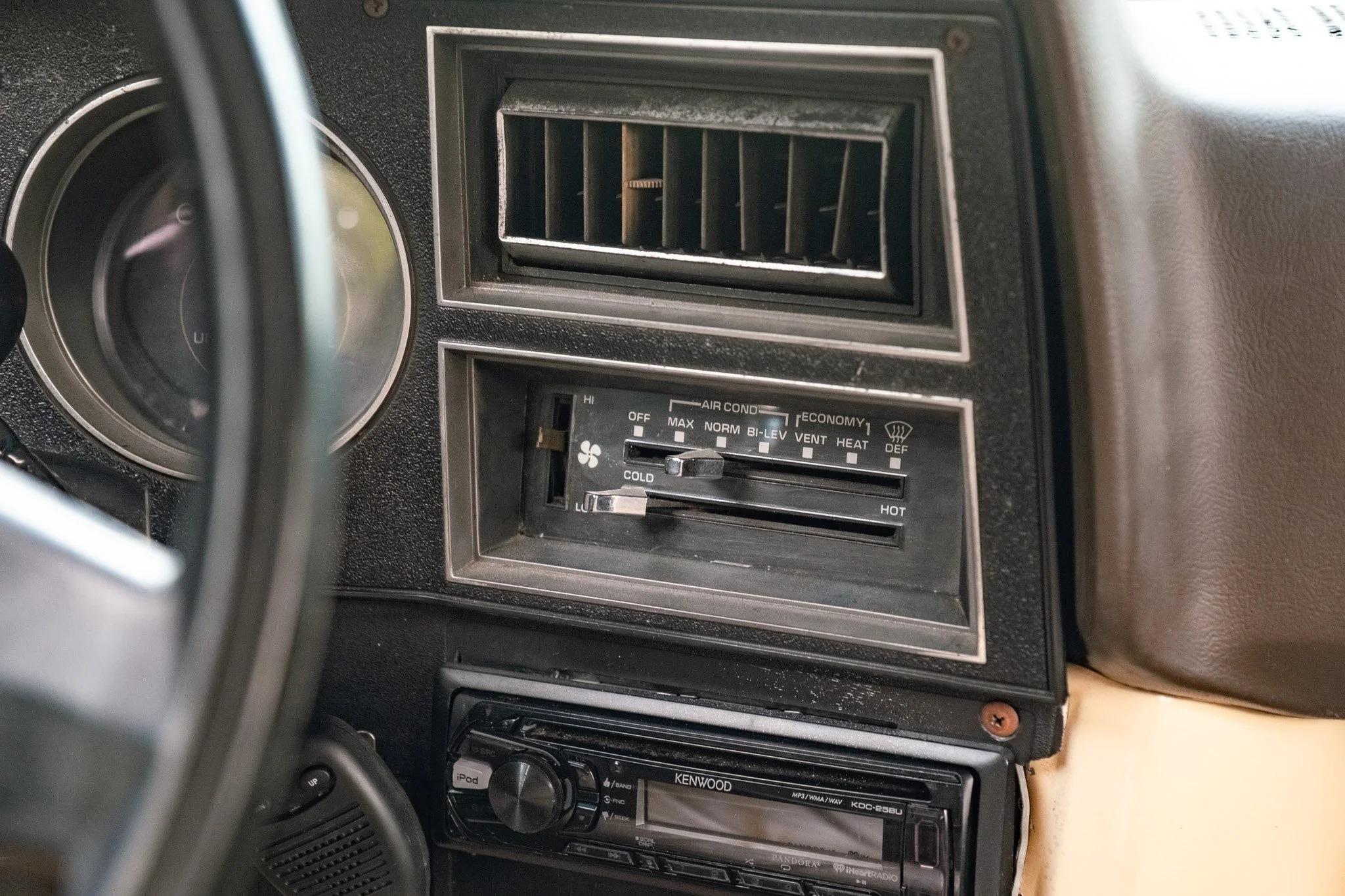 1988 Chevy Suburban V20
