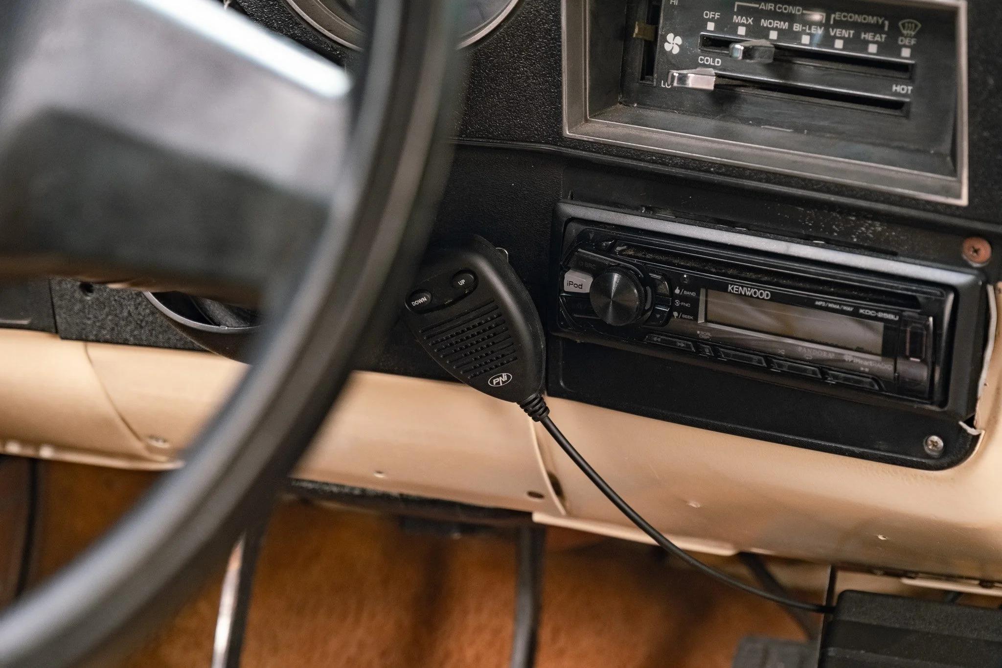 1988 Chevy Suburban V20
