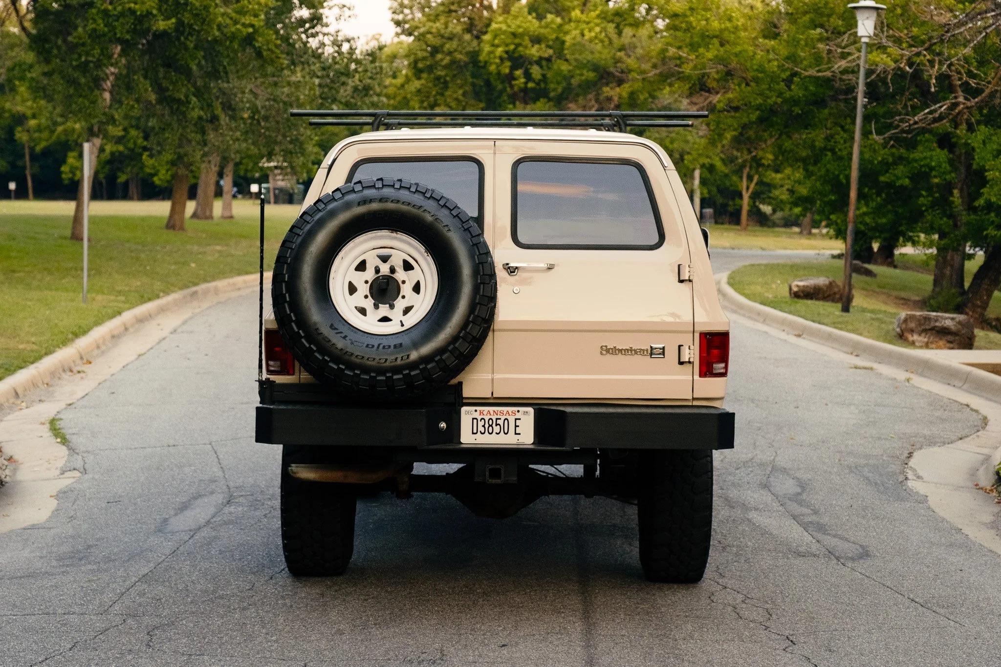 1988 Chevy Suburban V20