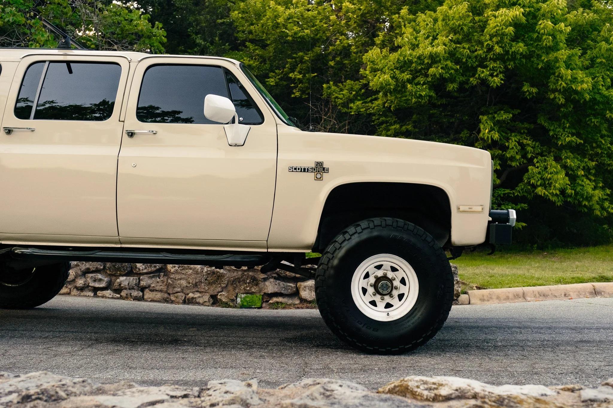 1988 Chevy Suburban V20
