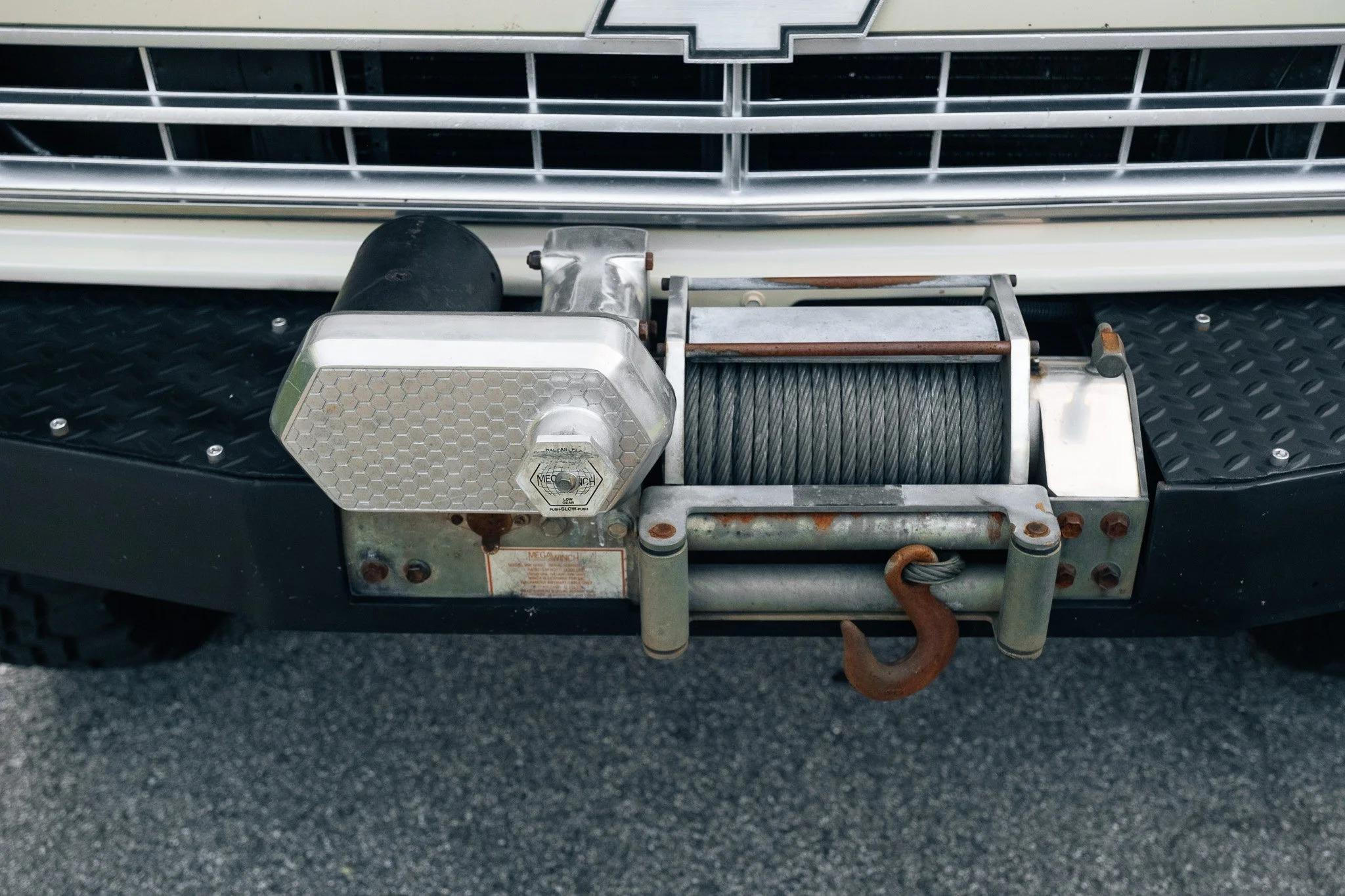 1988 Chevy Suburban V20