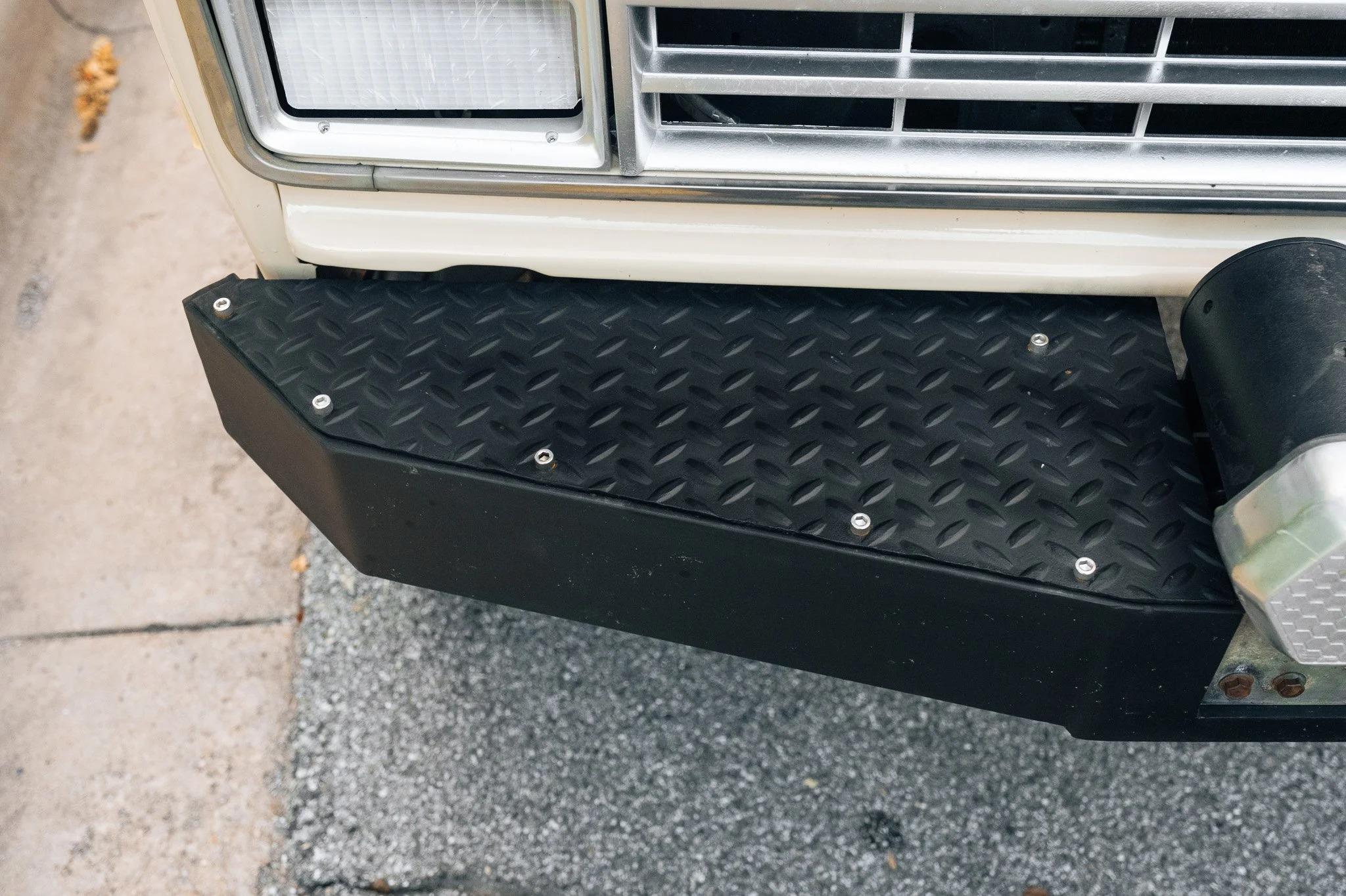 1988 Chevy Suburban V20