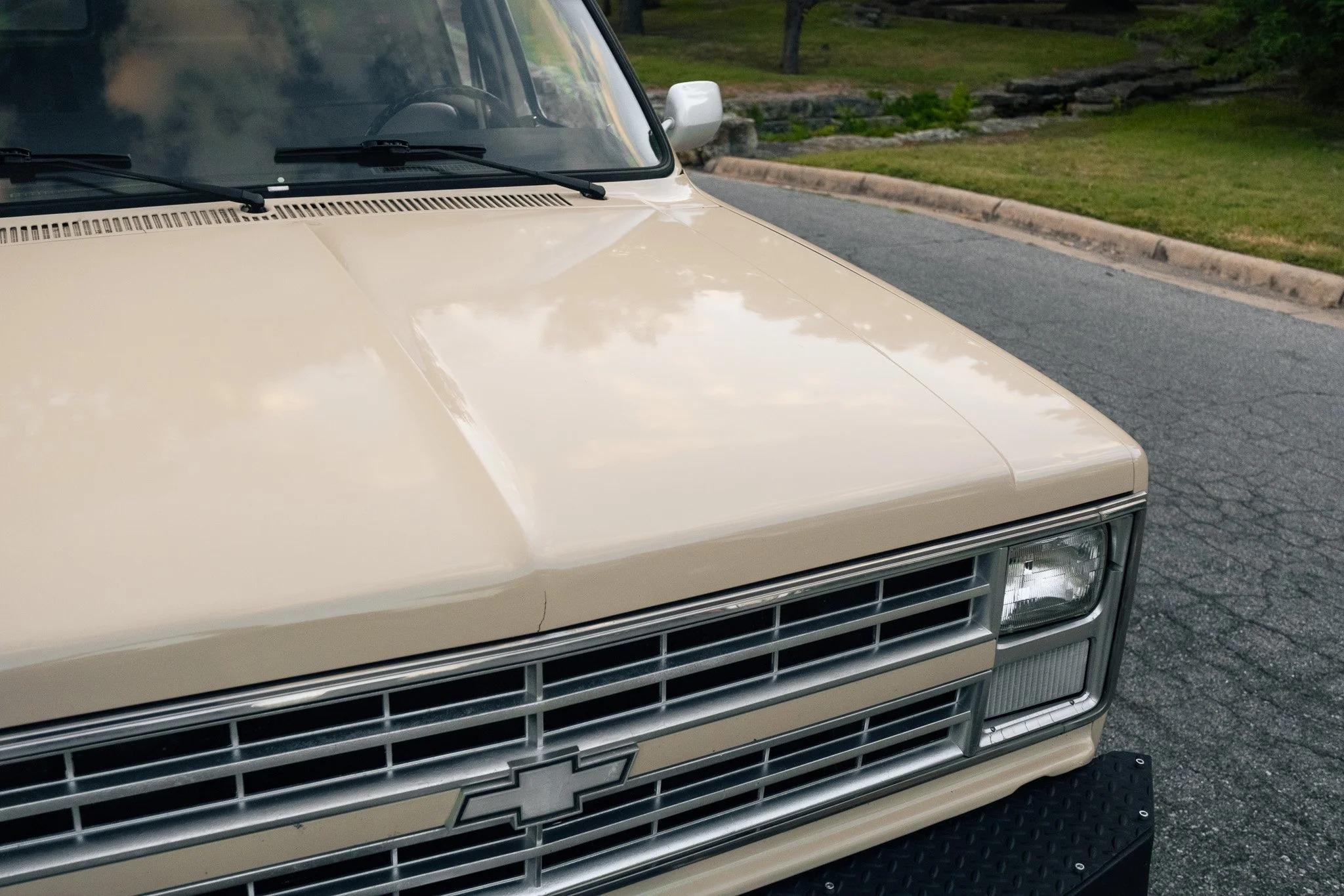 1988 Chevy Suburban V20