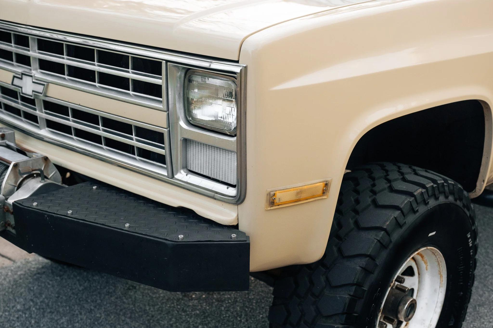 1988 Chevy Suburban V20