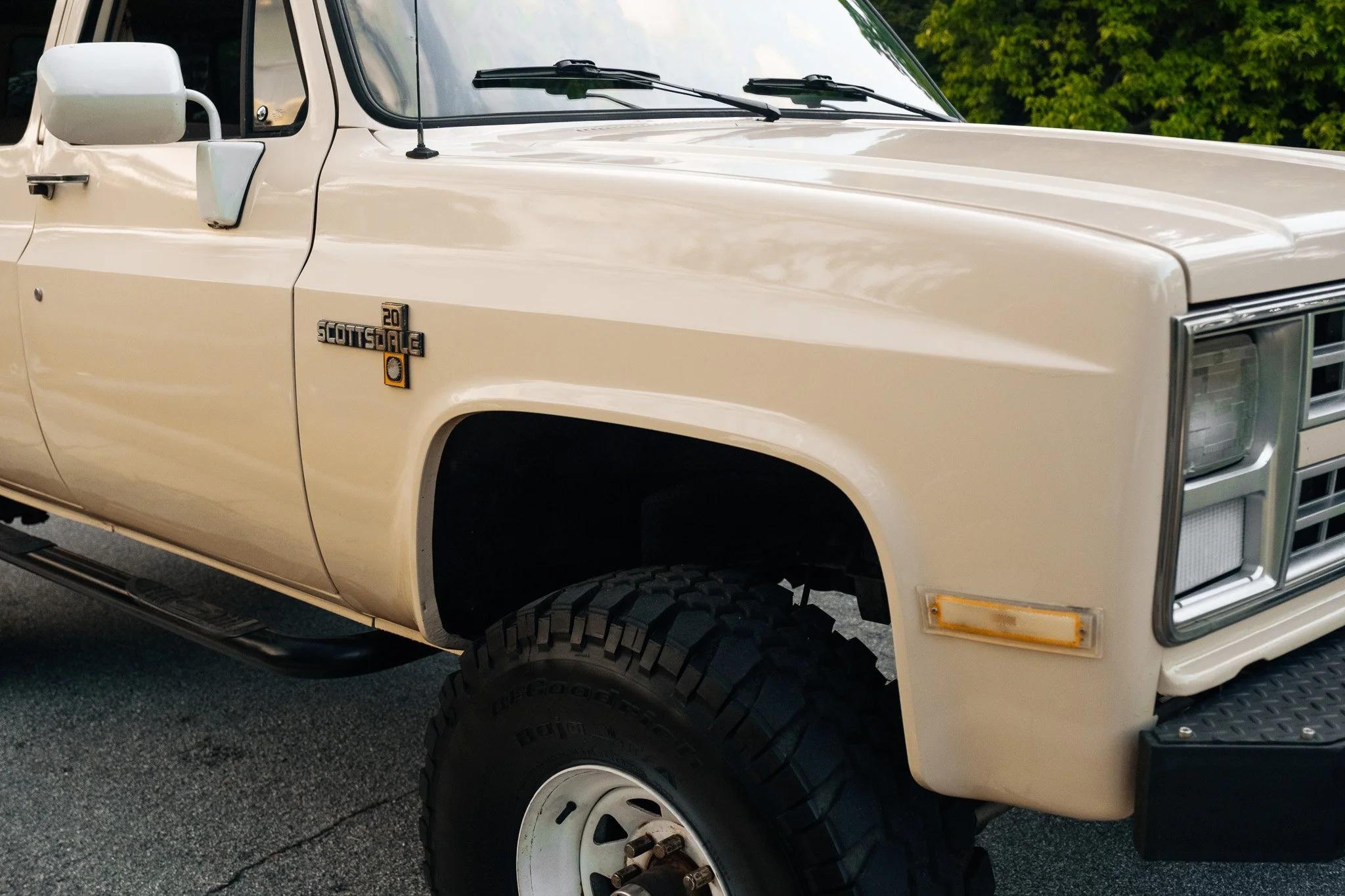 1988 Chevy Suburban V20