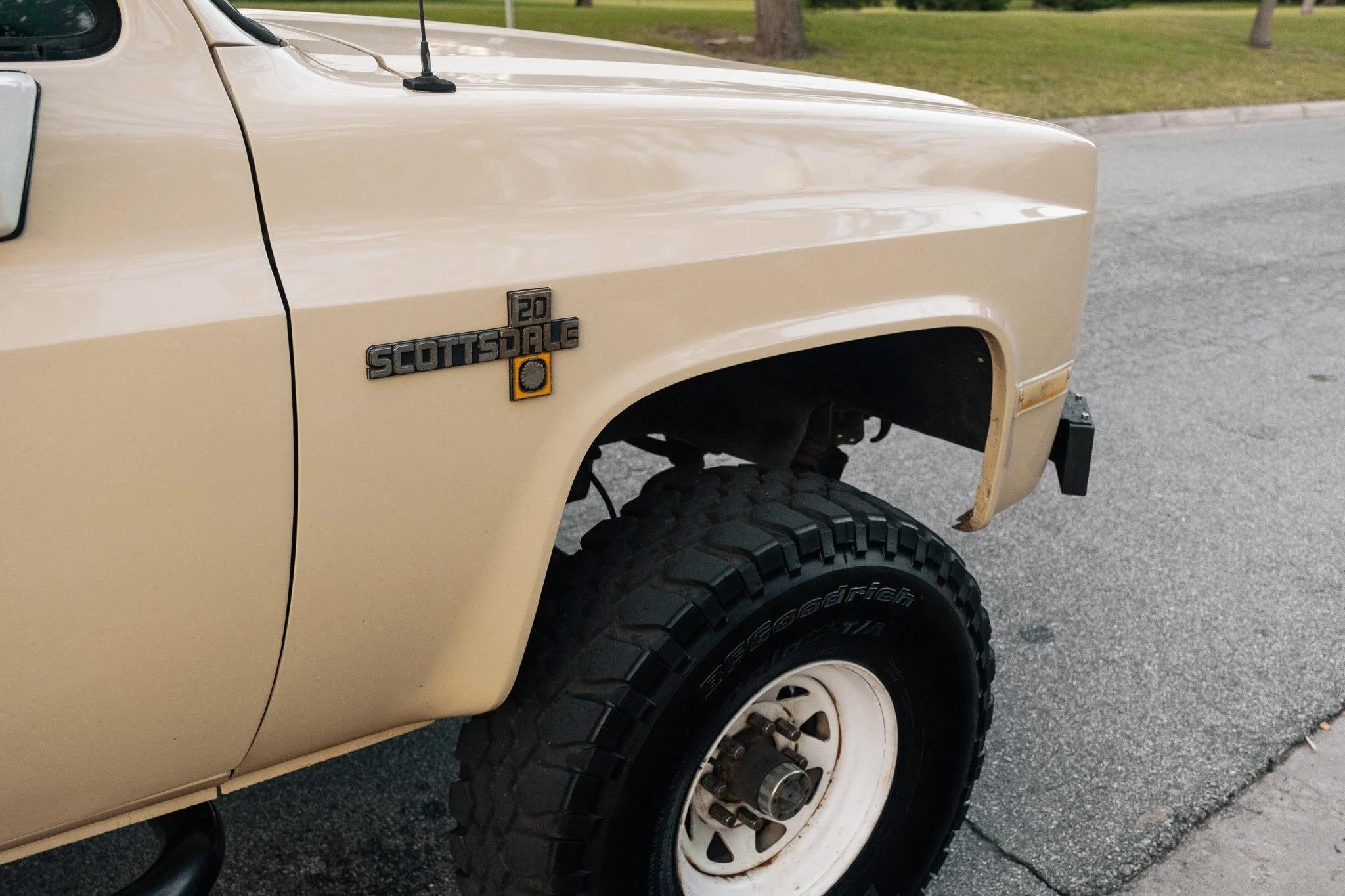 1988 Chevy Suburban V20