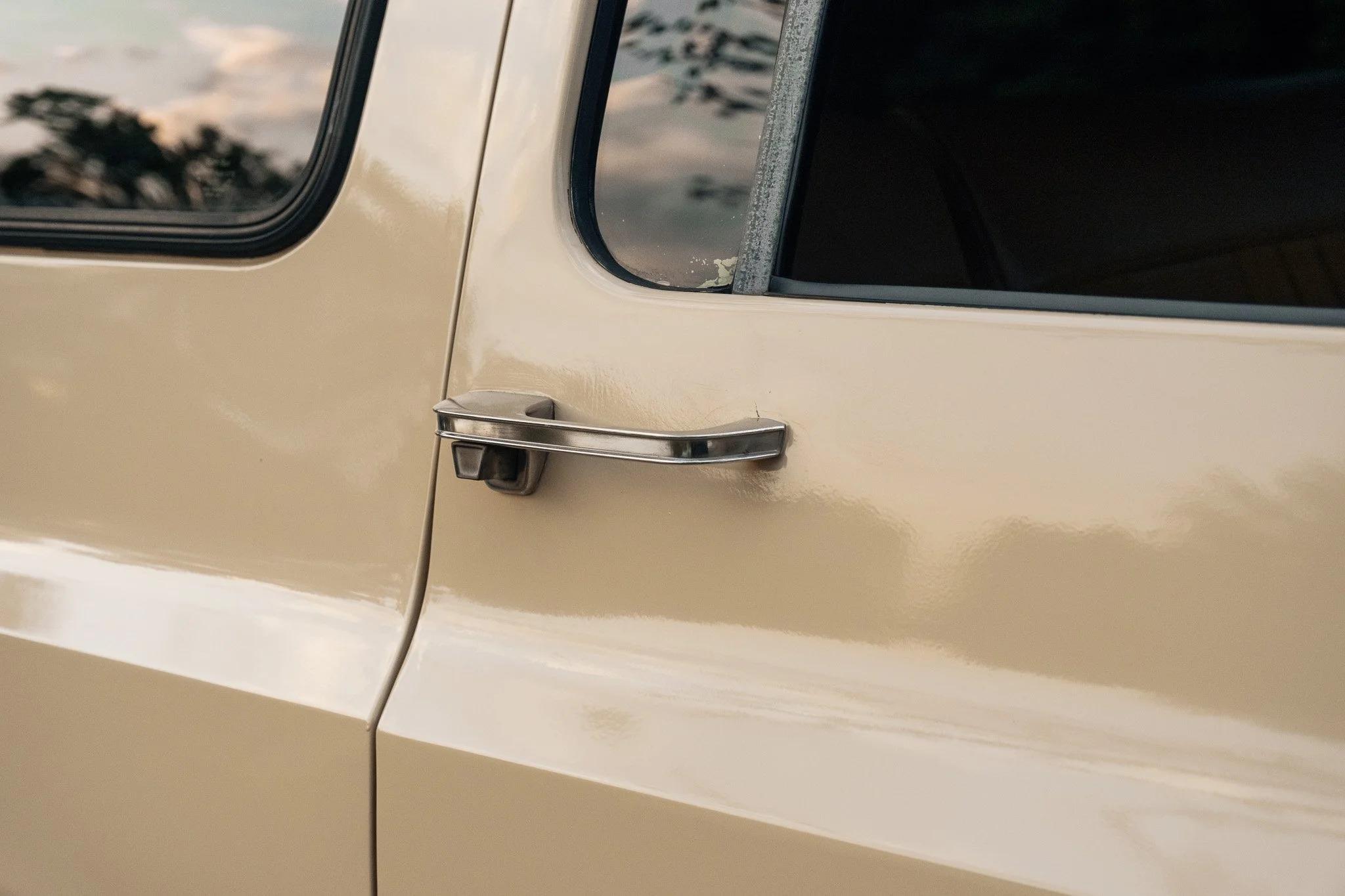 1988 Chevy Suburban V20