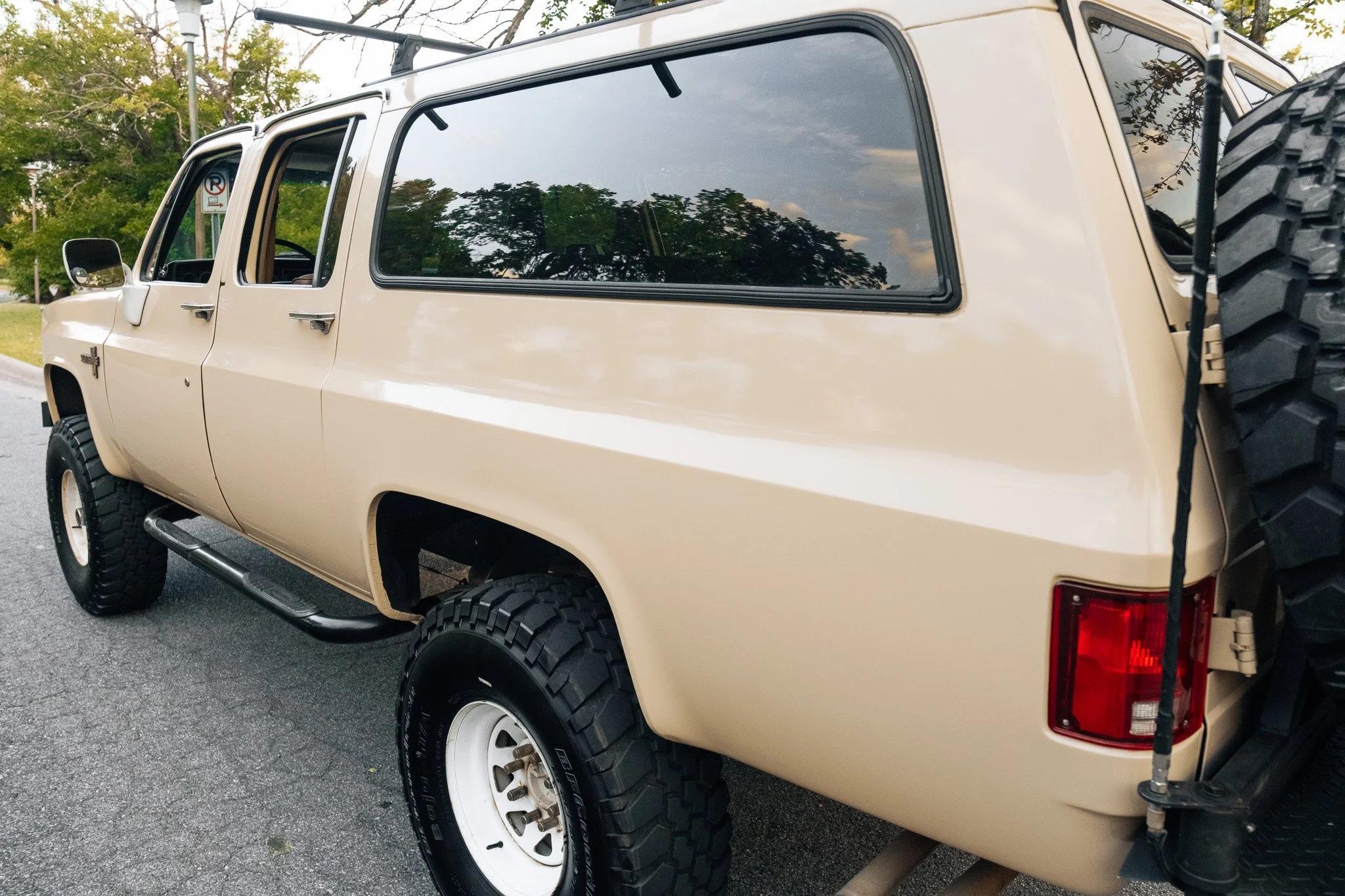 1988 Chevy Suburban V20