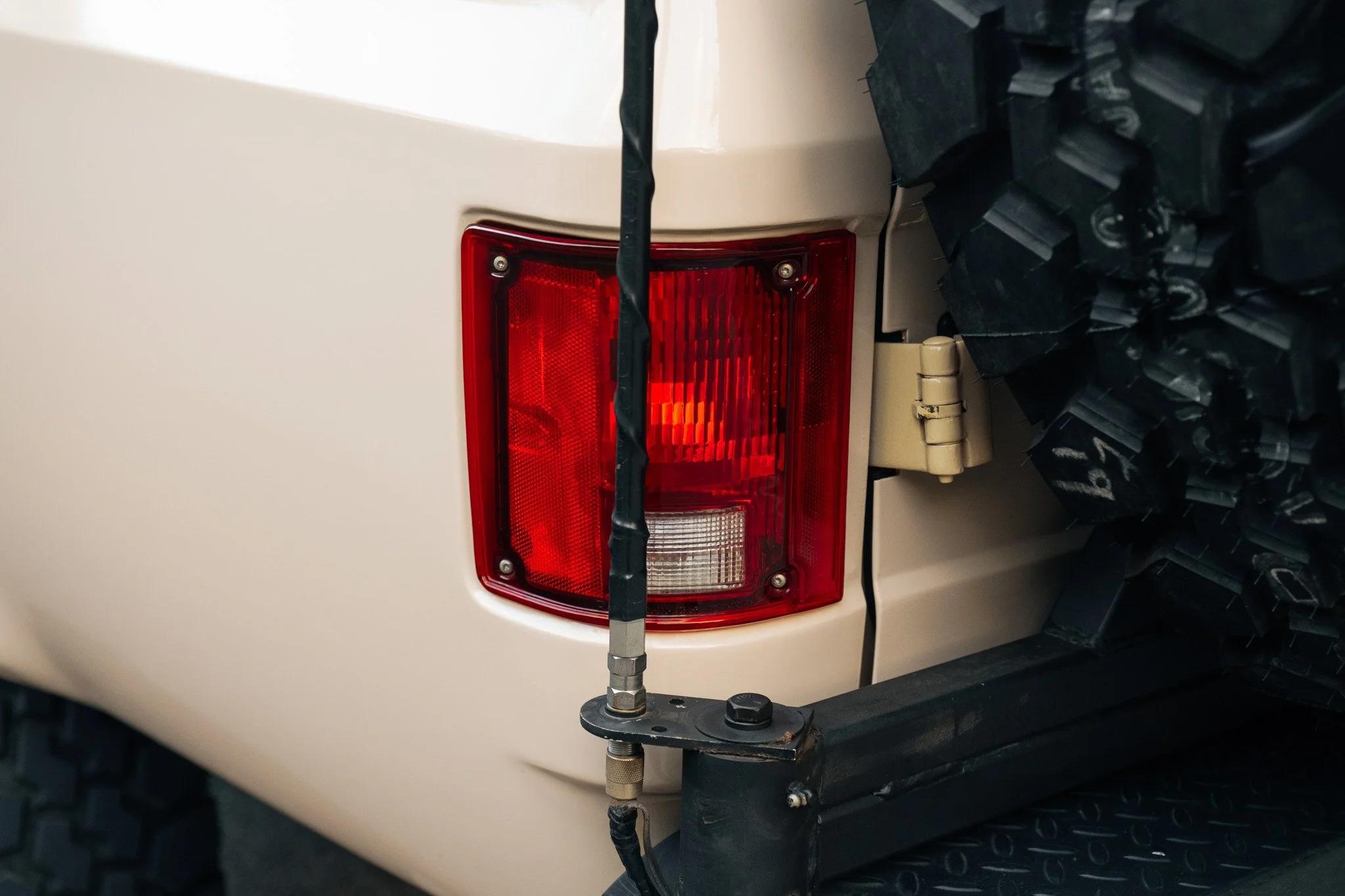 1988 Chevy Suburban V20