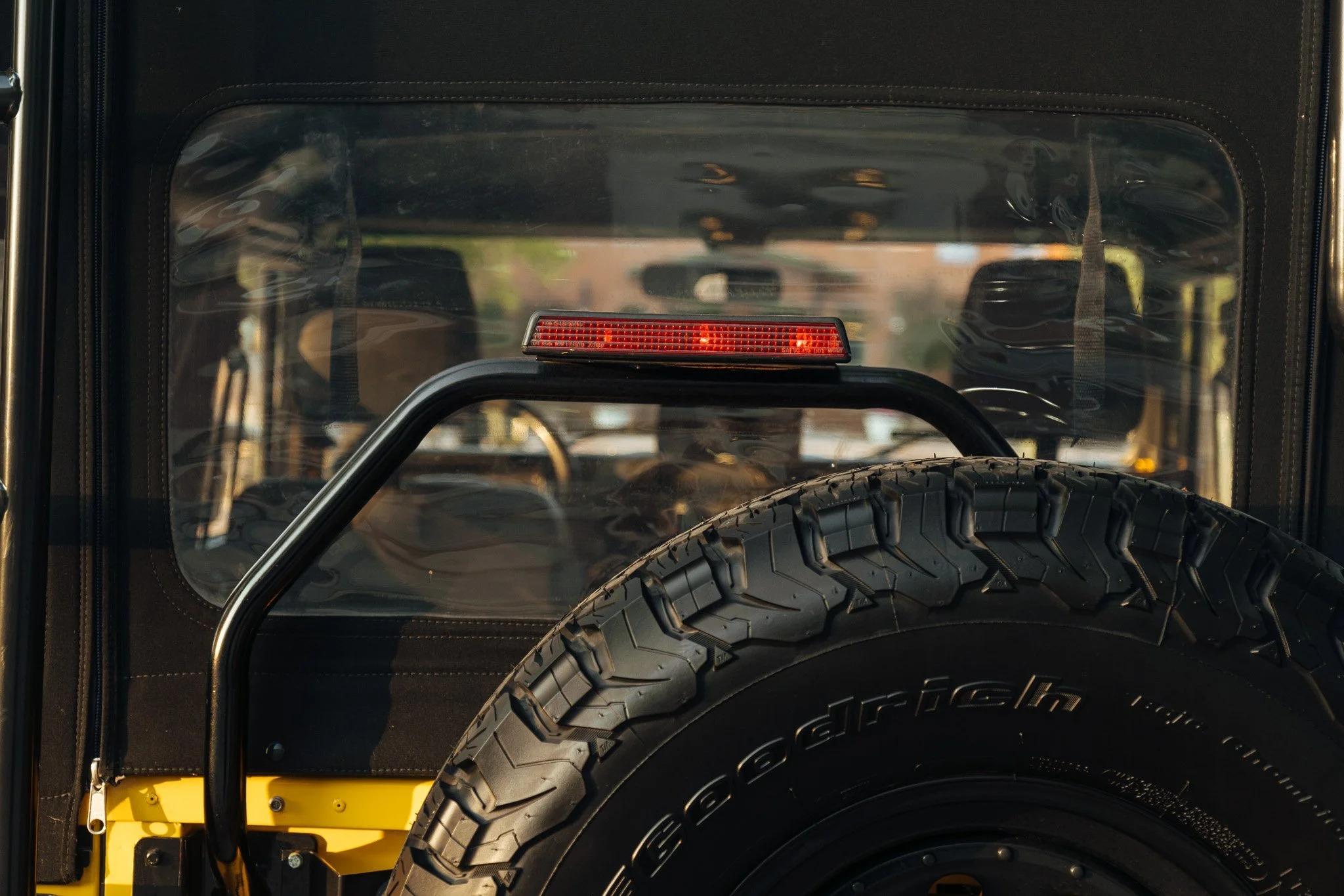 1994 Land Rover Defender 90 NAS