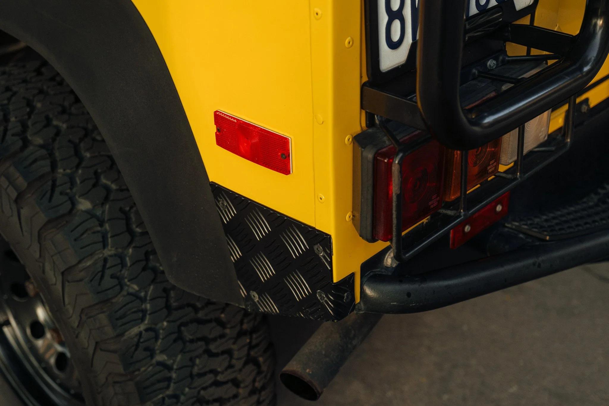 1994 Land Rover Defender 90 NAS