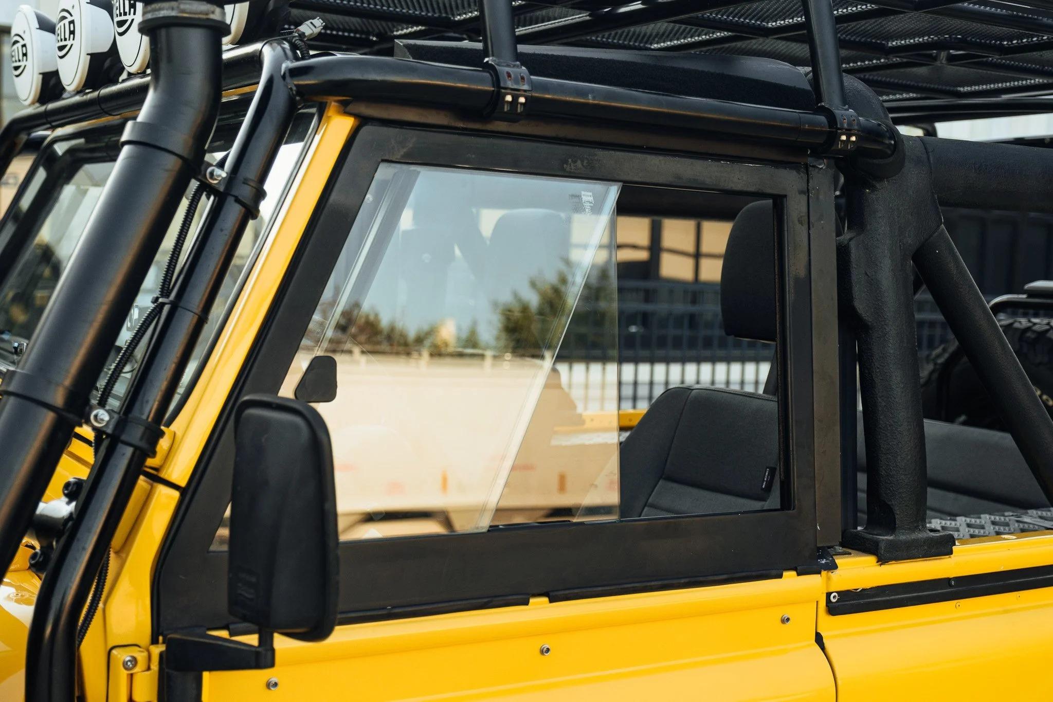 1994 Land Rover Defender 90 NAS