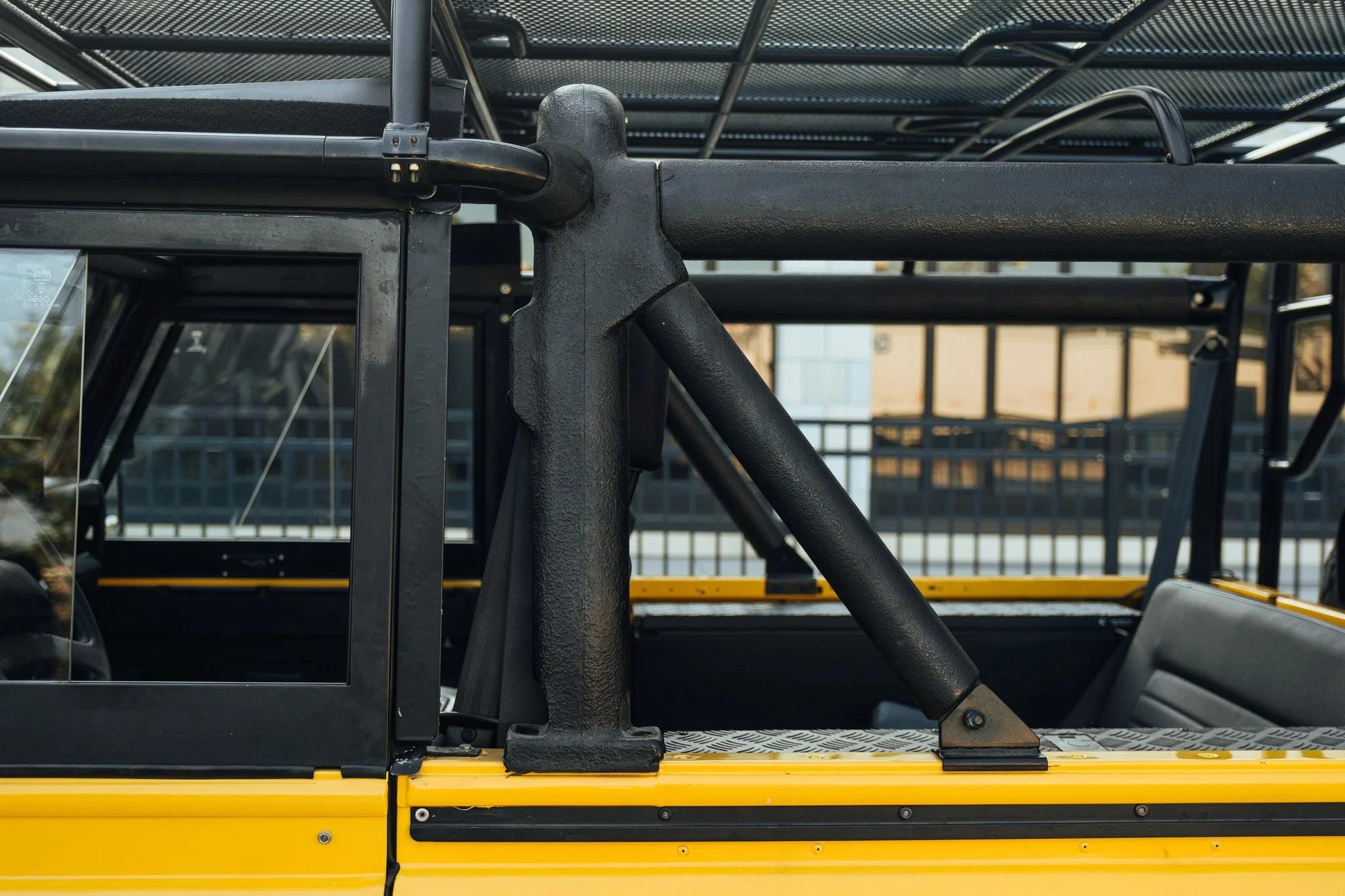 1994 Land Rover Defender 90 NAS
