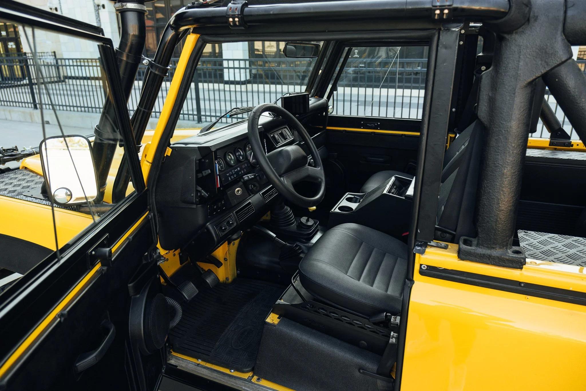 1994 Land Rover Defender 90 NAS