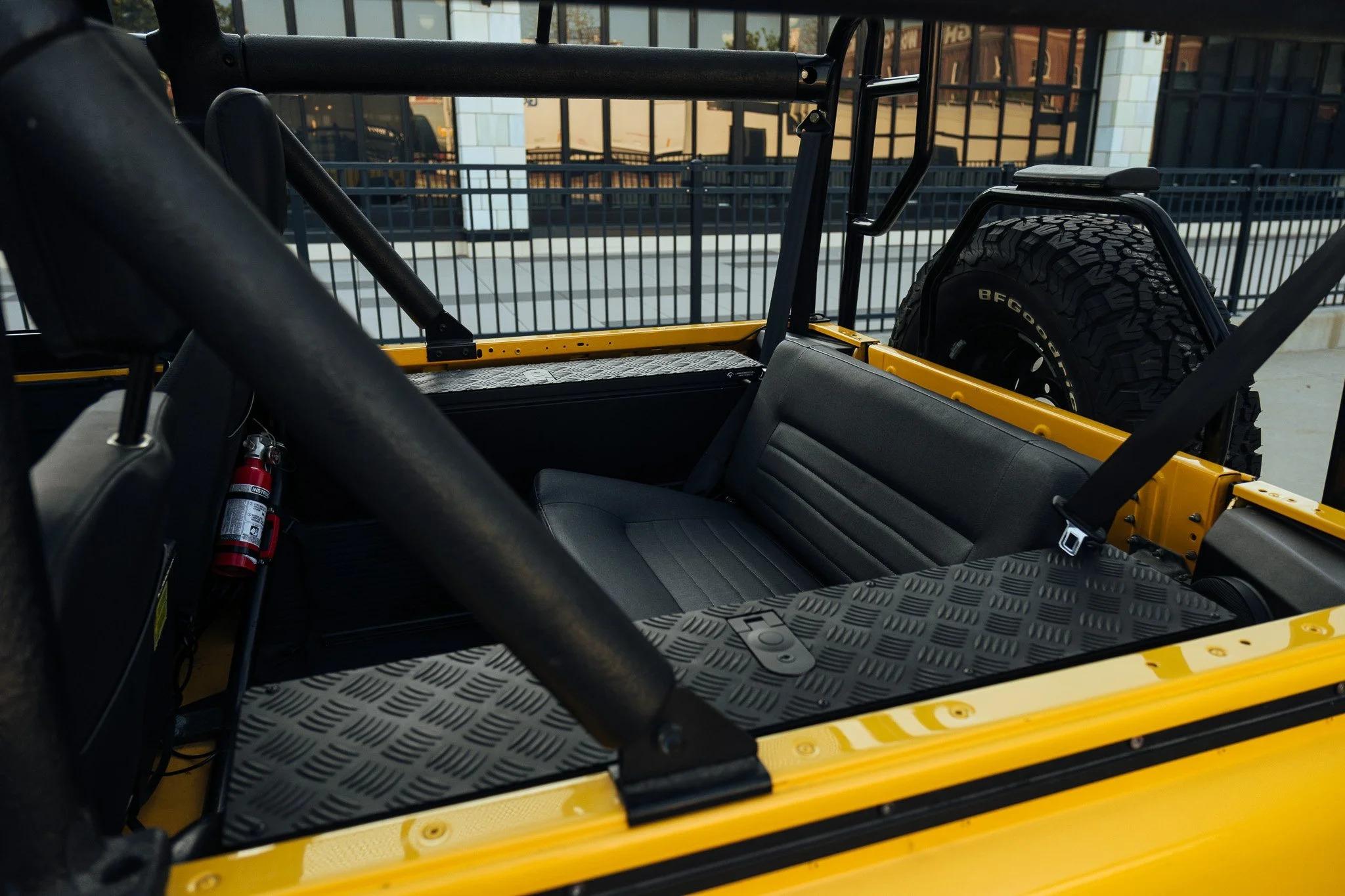 1994 Land Rover Defender 90 NAS