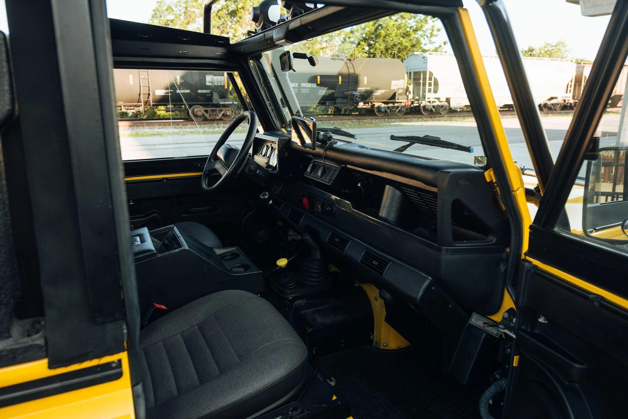 1994 Land Rover Defender 90 NAS