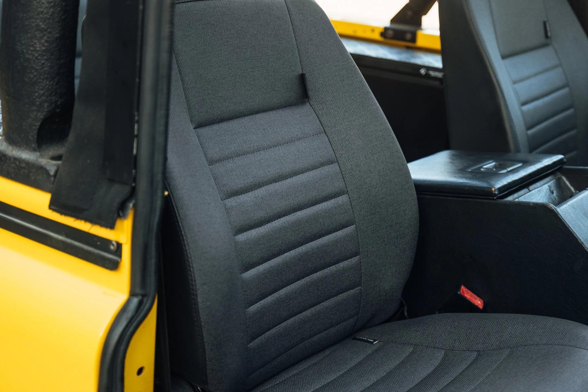 1994 Land Rover Defender 90 NAS