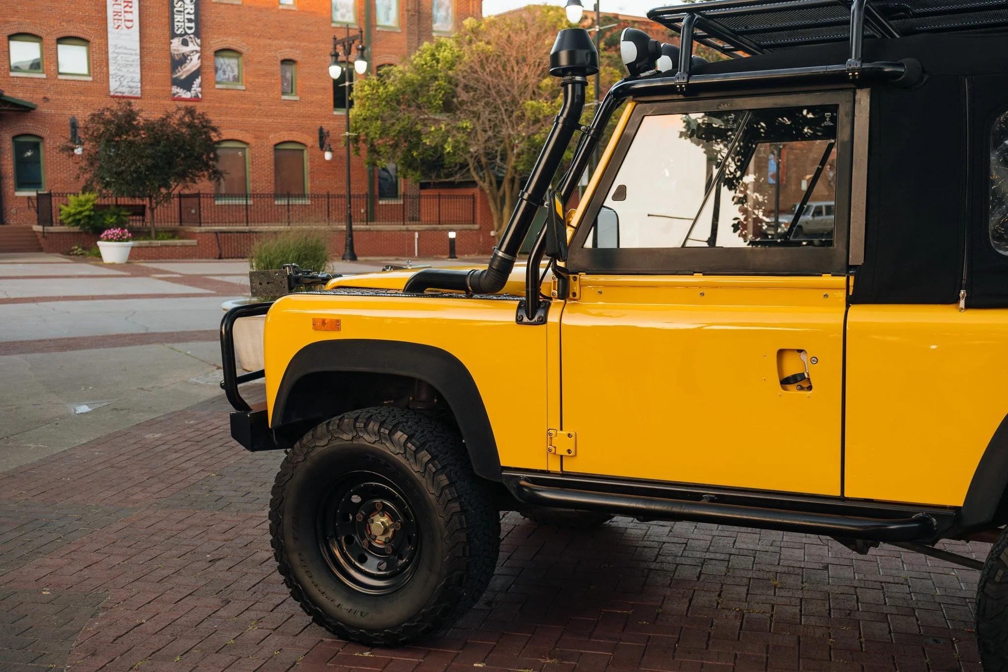 1994 Land Rover Defender 90 NAS