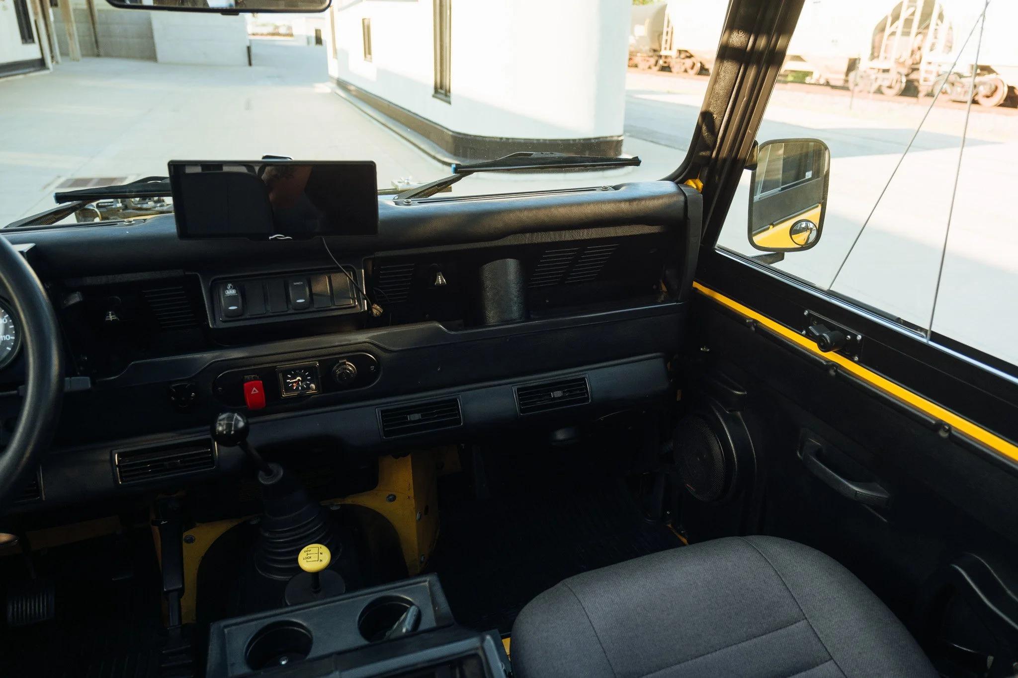 1994 Land Rover Defender 90 NAS