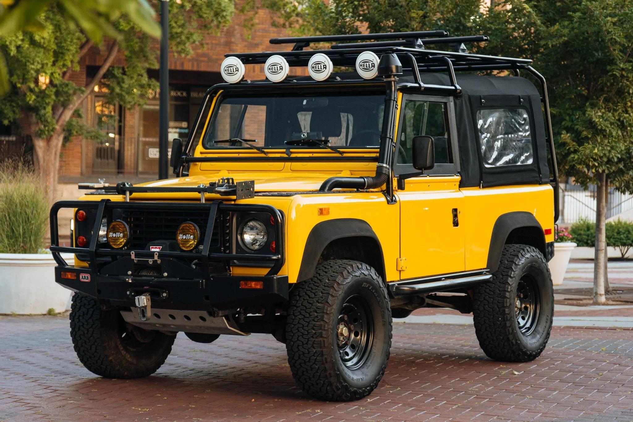 1994 Land Rover Defender 90 NAS